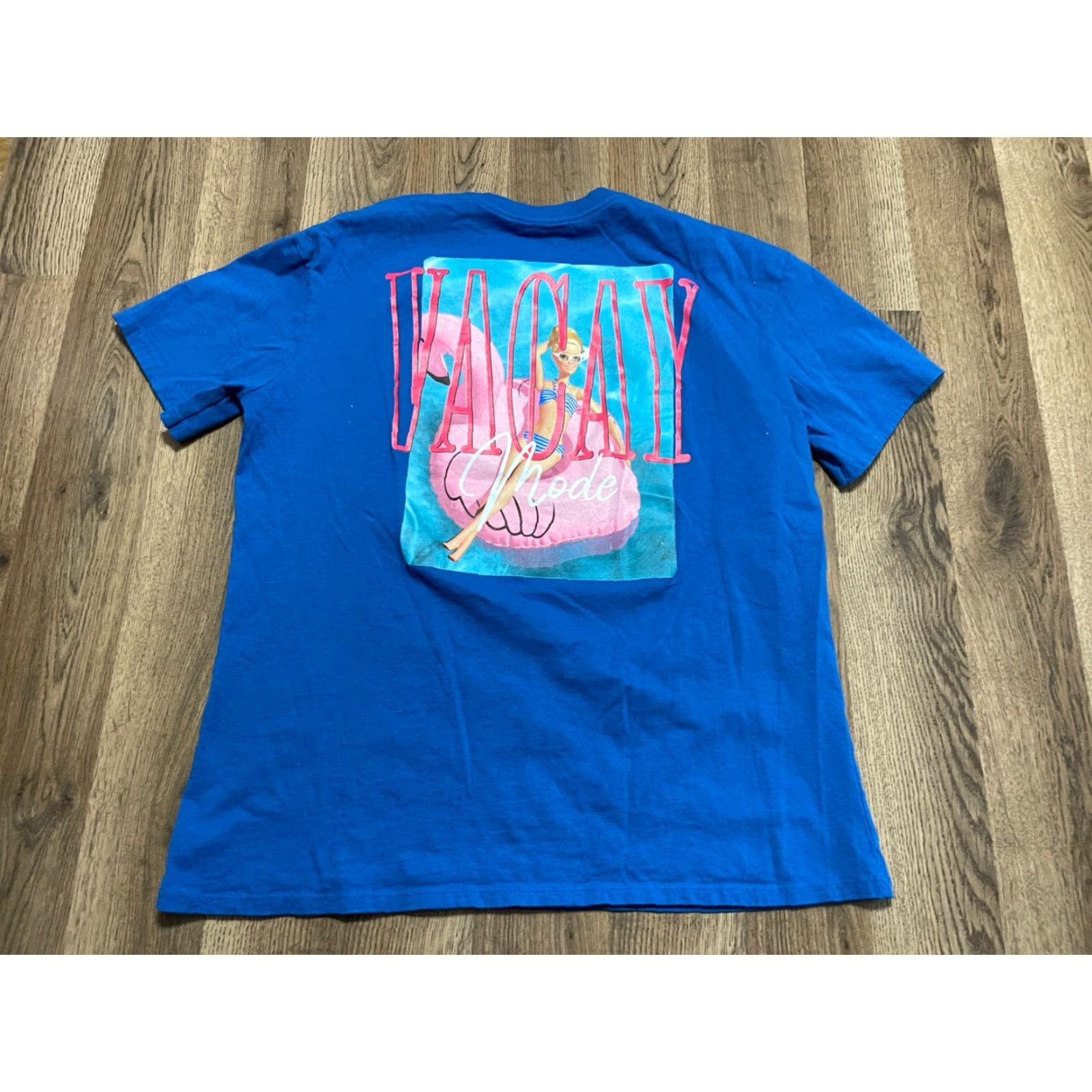 Vintage Barbie Shirt Women's Size XXL Blue Pink Vacay Mode Print Shirt Womens 2XL Barbie Vacay Mode Pink Blue Modern Casual Size XXL / US 16-18 / IT 52-54 - 2 Thumbnail