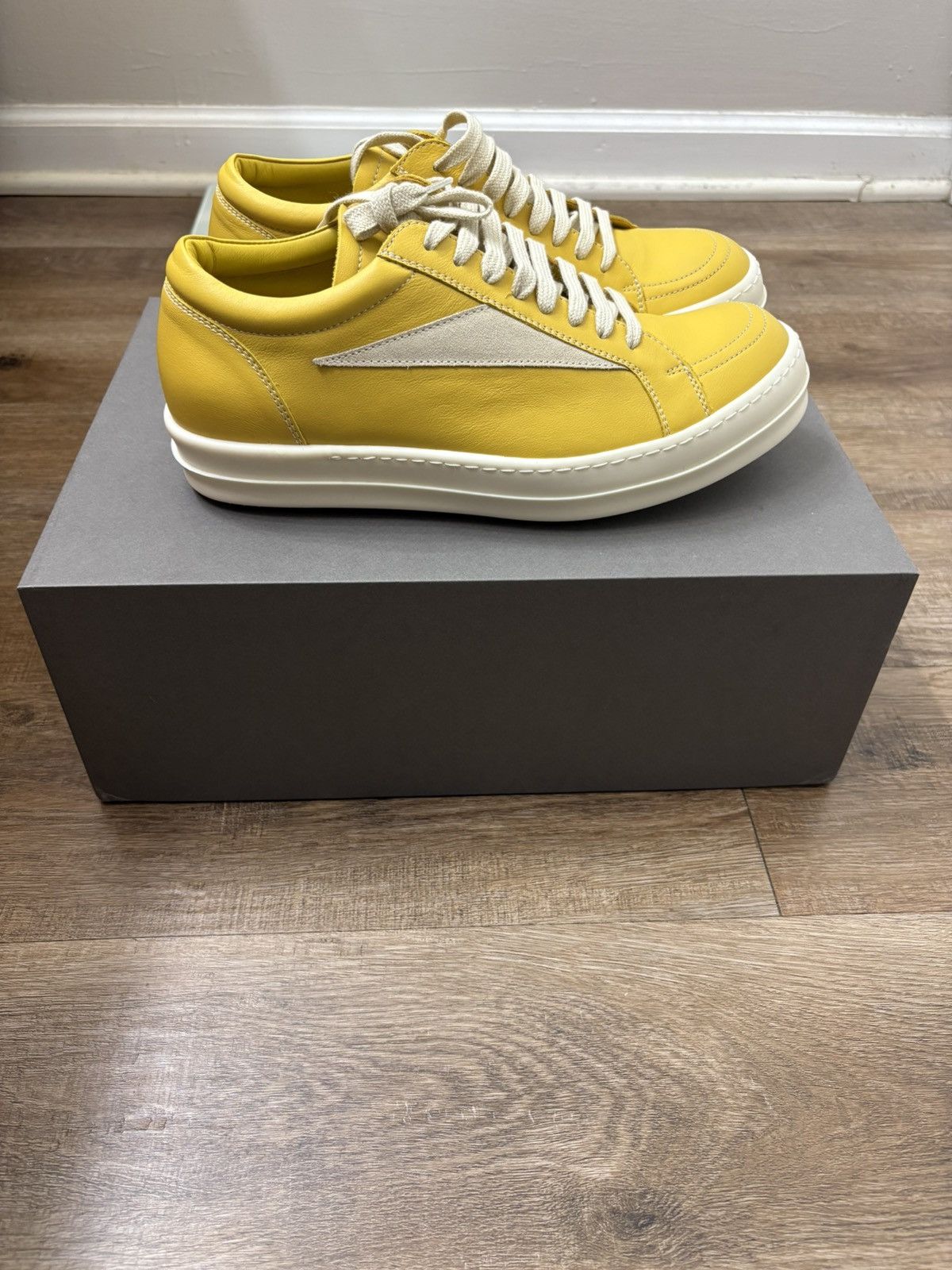 Rick Owens **RARE Rick Owens Vintage Sneak Lemon/Milk/Milk Size US 7 / EU 40 - 1 Thumbnail