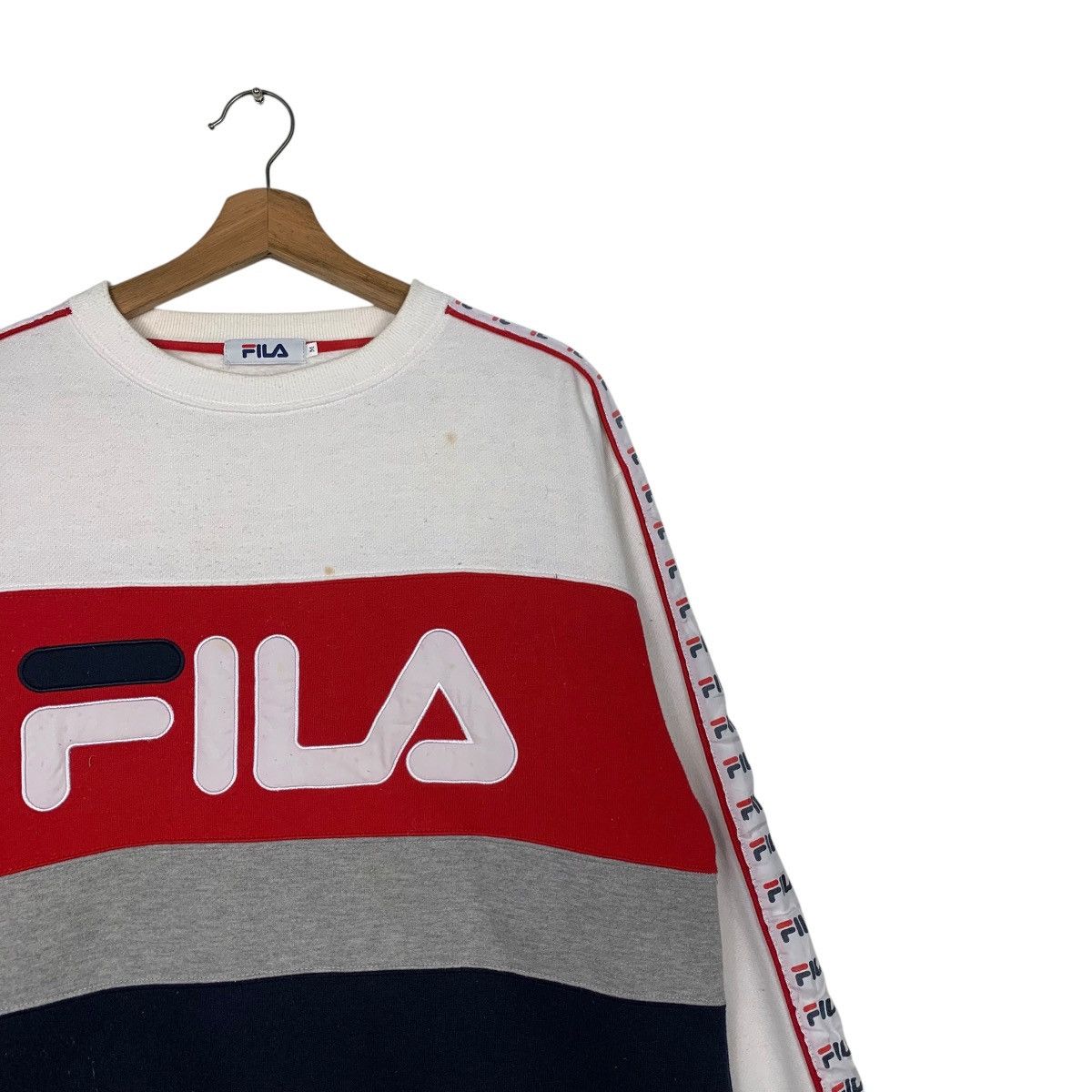 Fila FILA Big Logo Sidetape Crewneck Sweatshirt #2520-C114 Size US M / EU 48-50 / 2 - 5 Thumbnail