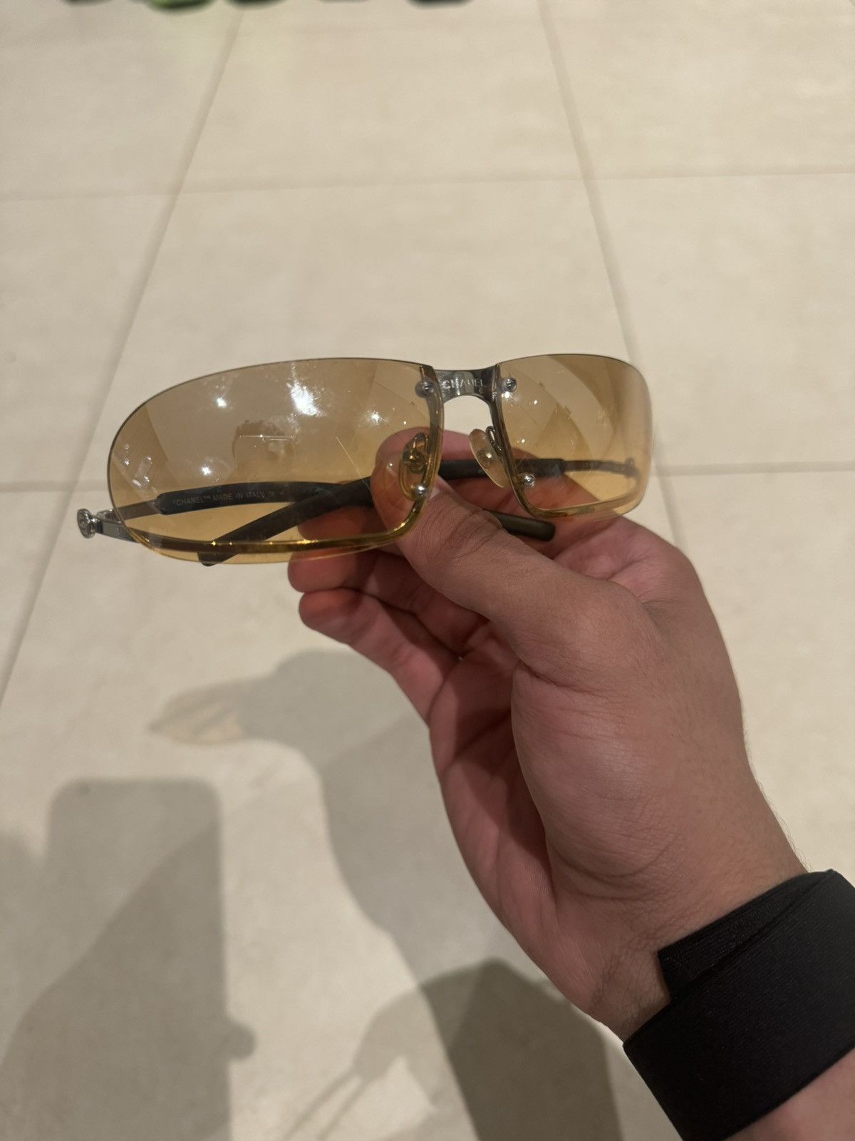 Chanel vintage chanel upside down sunglasses Size 40 - 2 Thumbnail