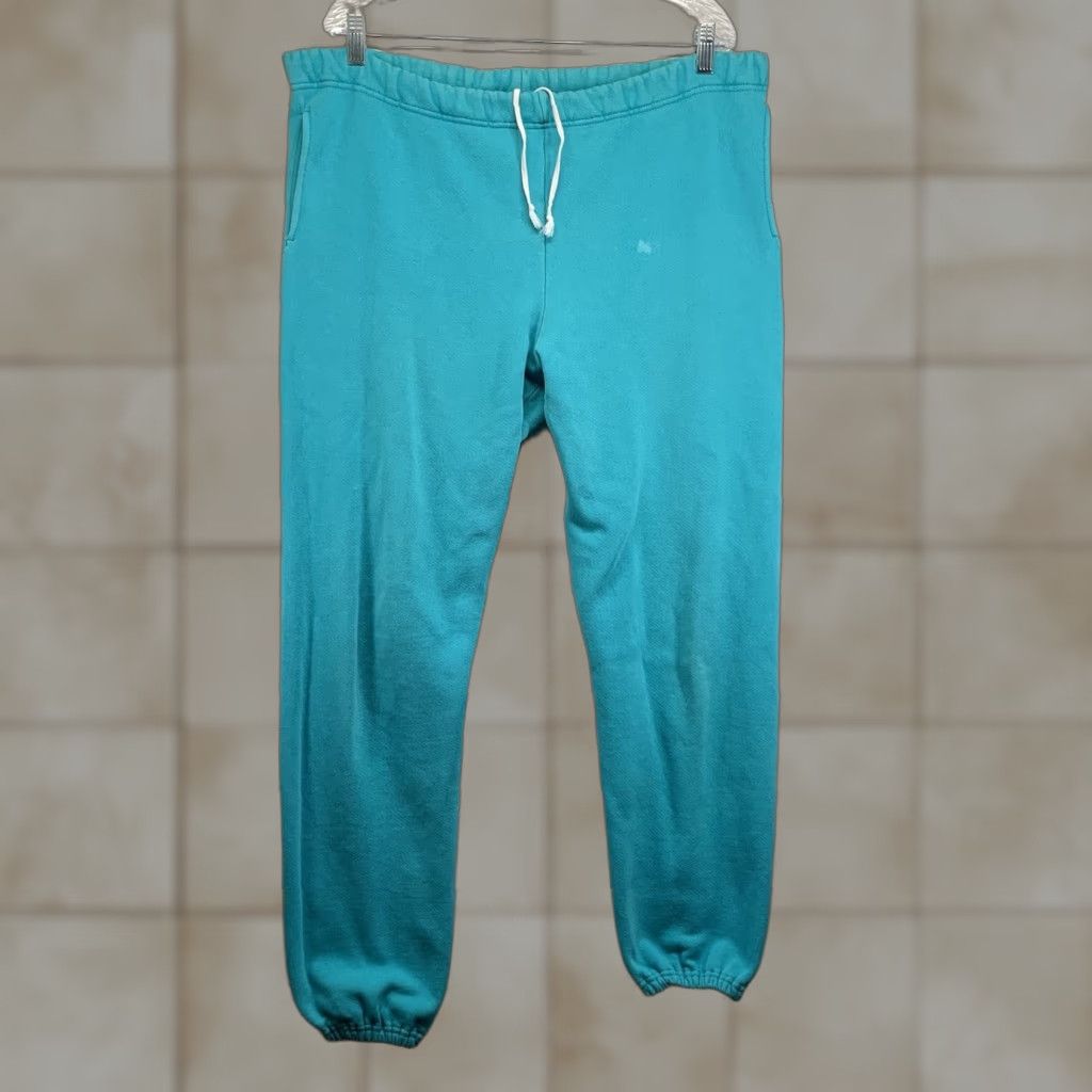 Russell Athletic VINTAGE Russell Athletic Sweatpants Unisex Adults Large Blue 40 in 29 in Athletic Tapered Drawstring Pockets Easy Care USA 80s 90s Sports Streetwear Size US 33 - 1 Thumbnail
