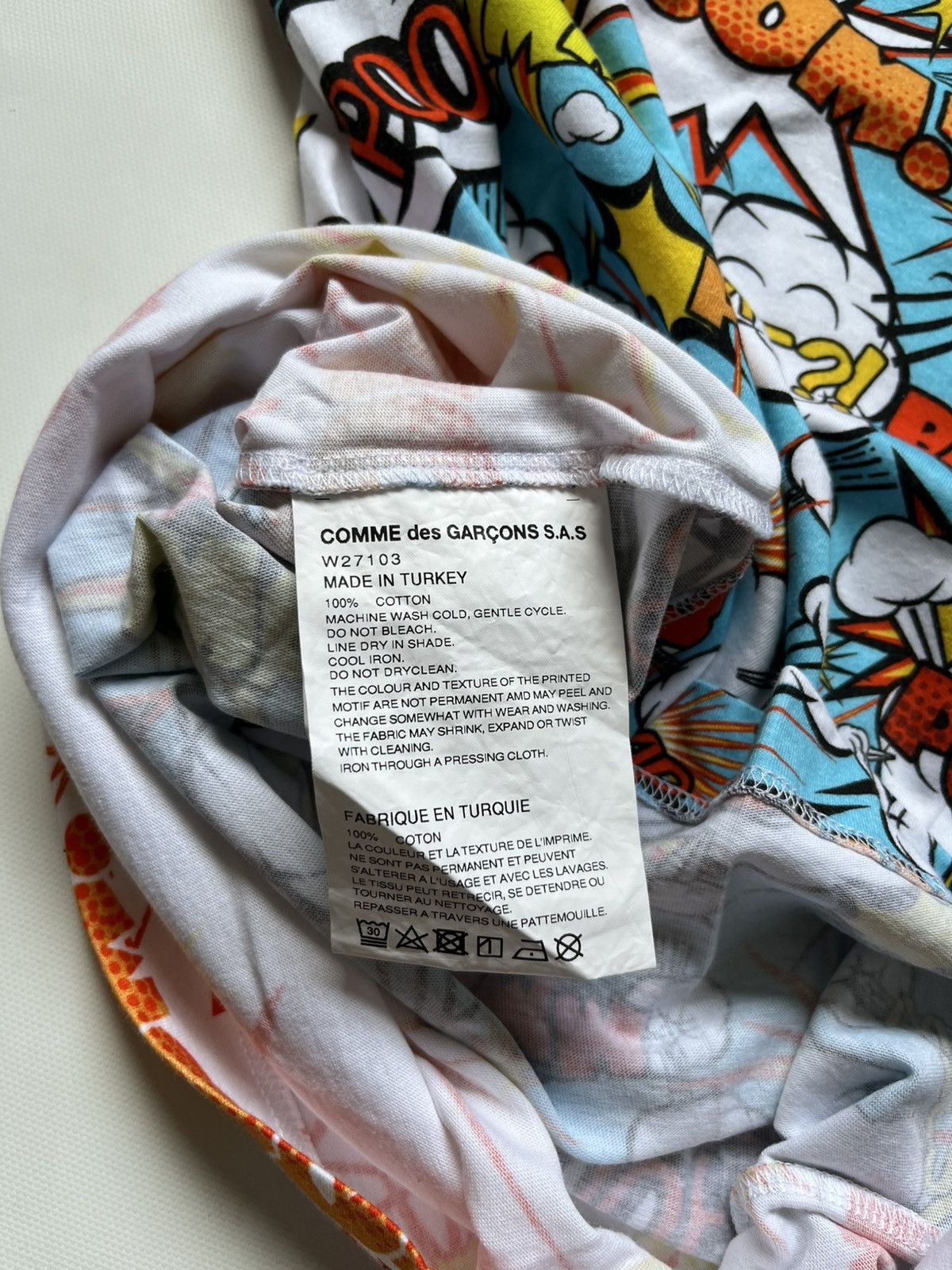Comme des Garcons SHIRT Comme des Garcons Shirt AW19 "Vertical Comic Print" T-Shirt Size US L / EU 52-54 / 3 - 4 Thumbnail