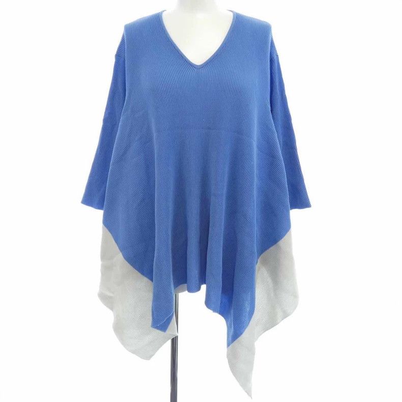 Issey Miyake Issey Miyake size:3 Blue and white pleated top Size M / US 6-8 / IT 42-44 - 1 Thumbnail