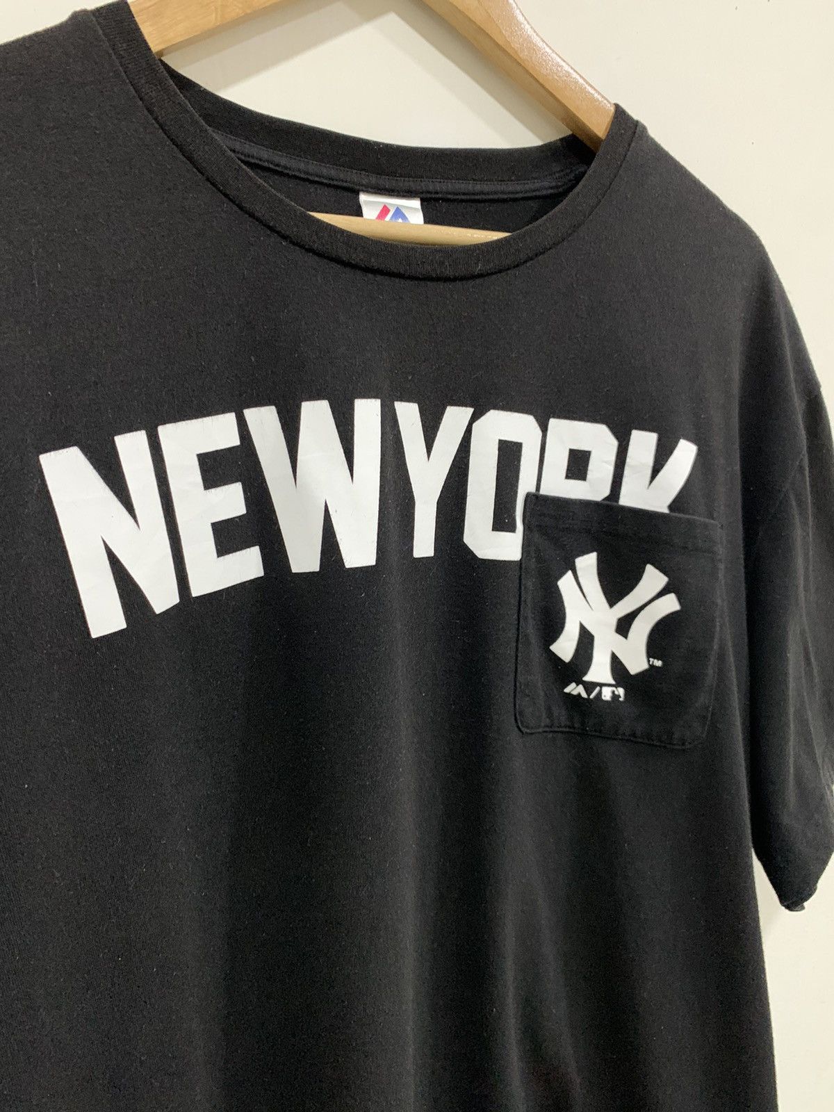 MLB MLB NY New Yankees Baseball Pocket Tee Size US XXL / EU 58 / 5 - 5 Thumbnail