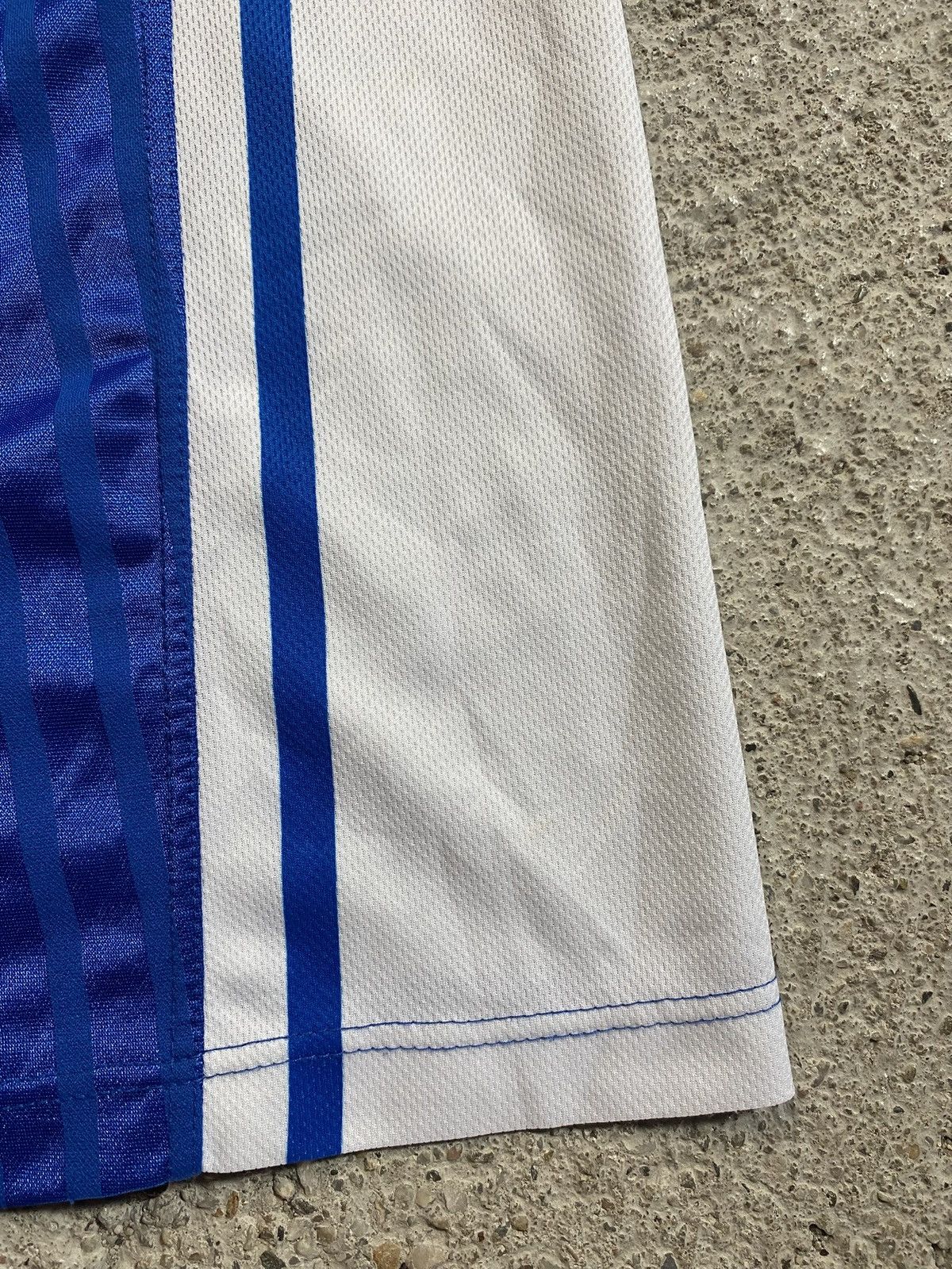 Vintage Vintage tanktop jersey basketball KK Mladost Zemun Serbia Size US L / EU 52-54 / 3 - 9 Thumbnail