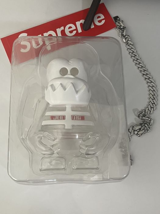 Bounty Hunter Supreme Bounty Hunter Skull Kun Figure | Grailed