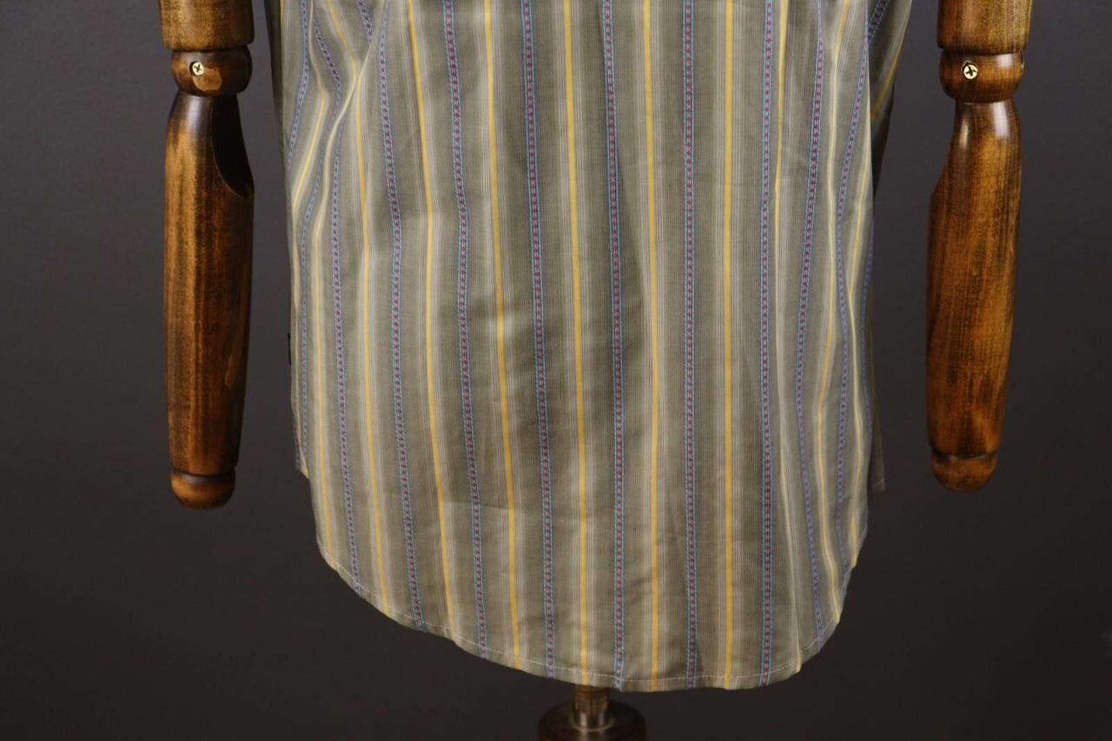 Kuhl Kuhl Multicolor Stripe Button Down Hiking Shirt Size M Size US M / EU 48-50 / 2 - 9 Thumbnail
