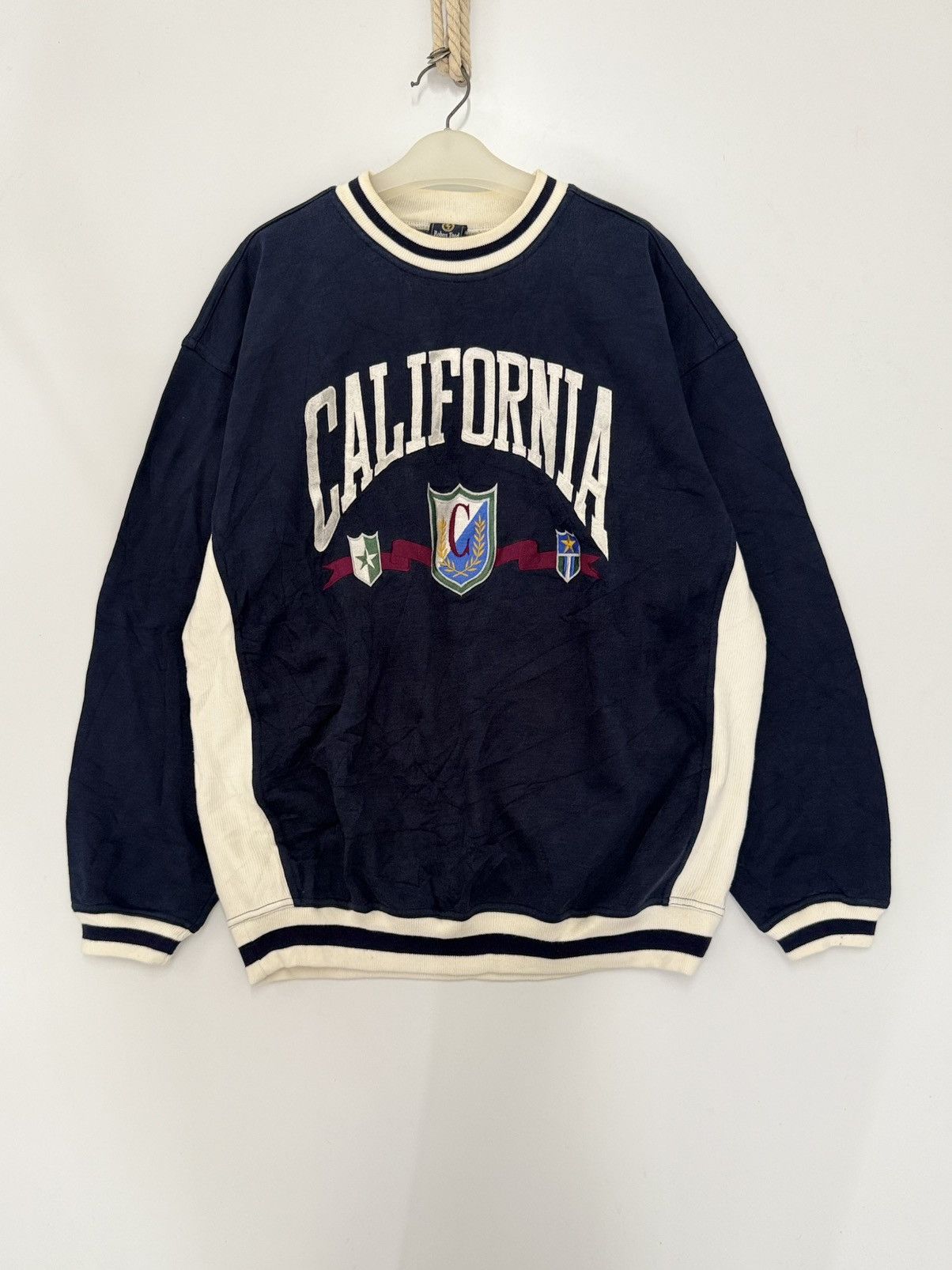 California Arts. 🔥 California Crest Embroidery Sweatshirt Oversize Fit - 4L Size US M / EU 48-50 / 2 - 1 Thumbnail