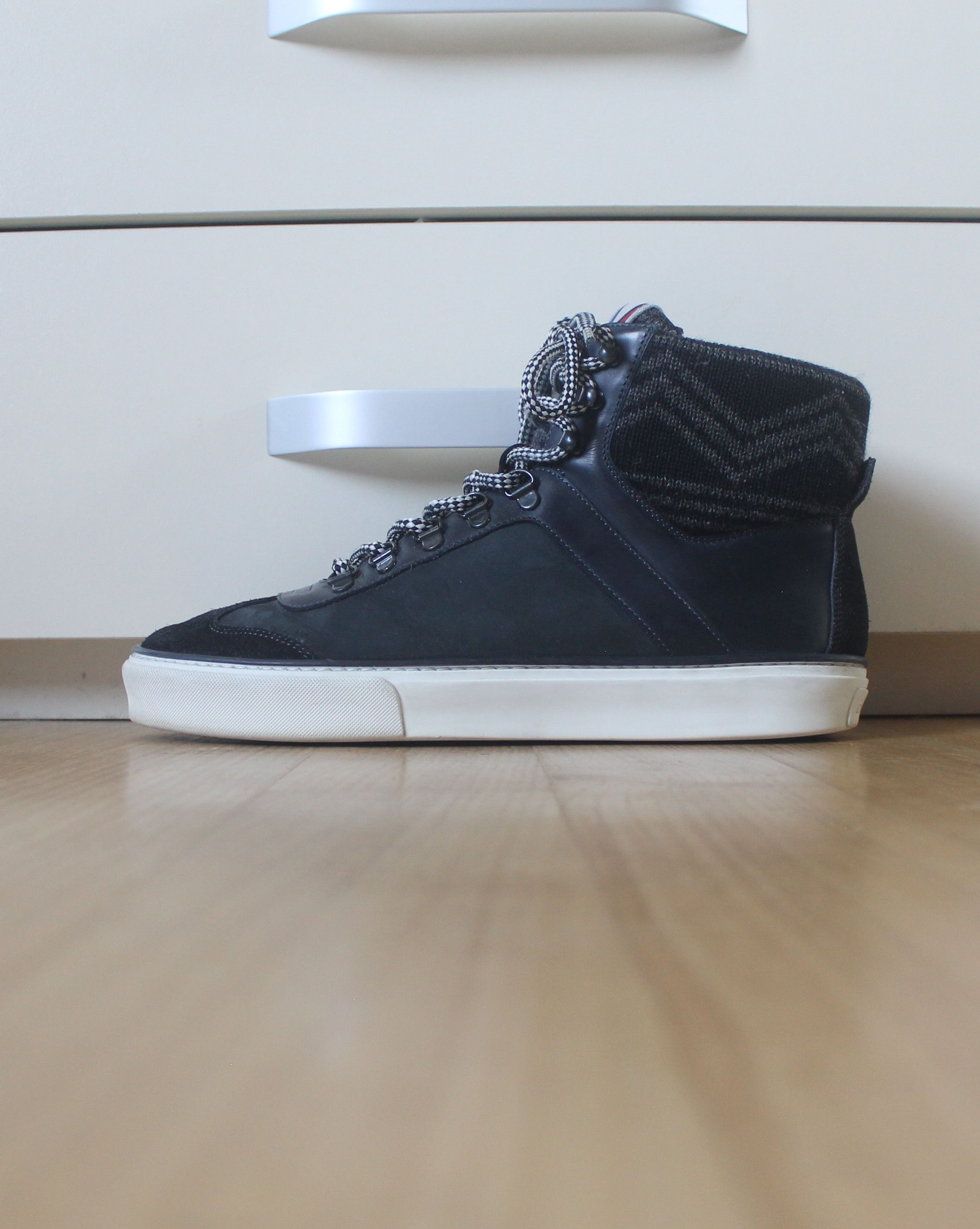 Louis Vuitton LOUIS VUITTON Breaking Away Cup Leather Mountaineer Sneaker Size US 8 / EU 41 - 7 Thumbnail