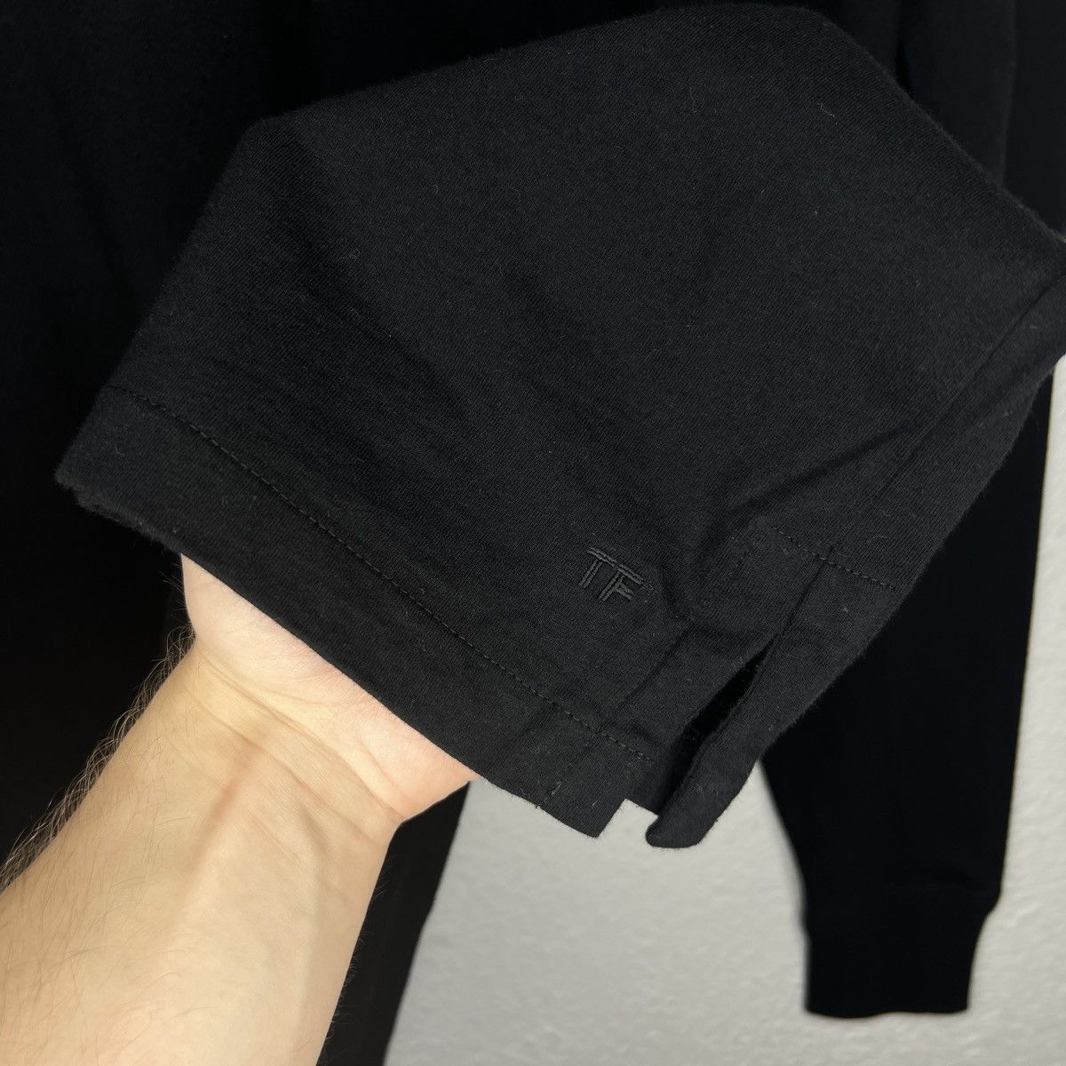 Tom Ford Tom Ford Long Sleeve Tshirt Tee Black Logo Classic Basic Size US XL / EU 56 / 4 - 6 Thumbnail