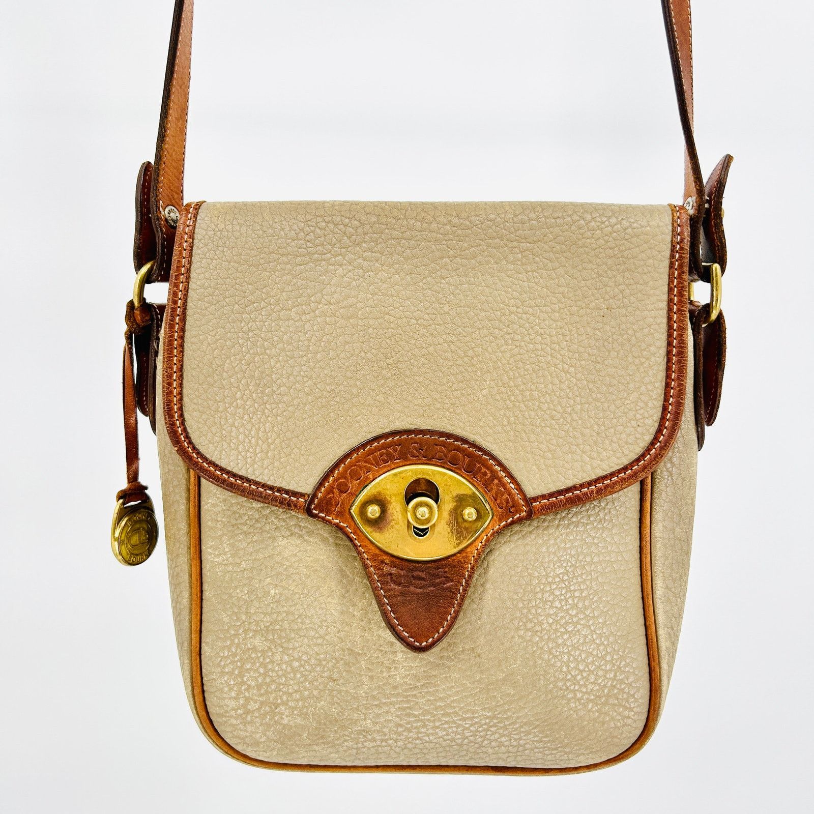 Dooney & Bourke Vintage 90s Bone Tan British All-Weather Leather Crossbody Size ONE SIZE - 2 Thumbnail