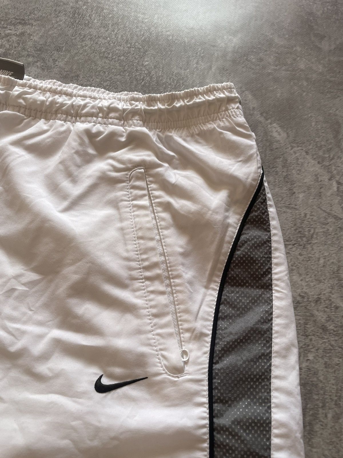 Nike × Vintage Vintage Nike Nylon Parachute Shorts Drill Size US 34 / EU 50 - 4 Thumbnail
