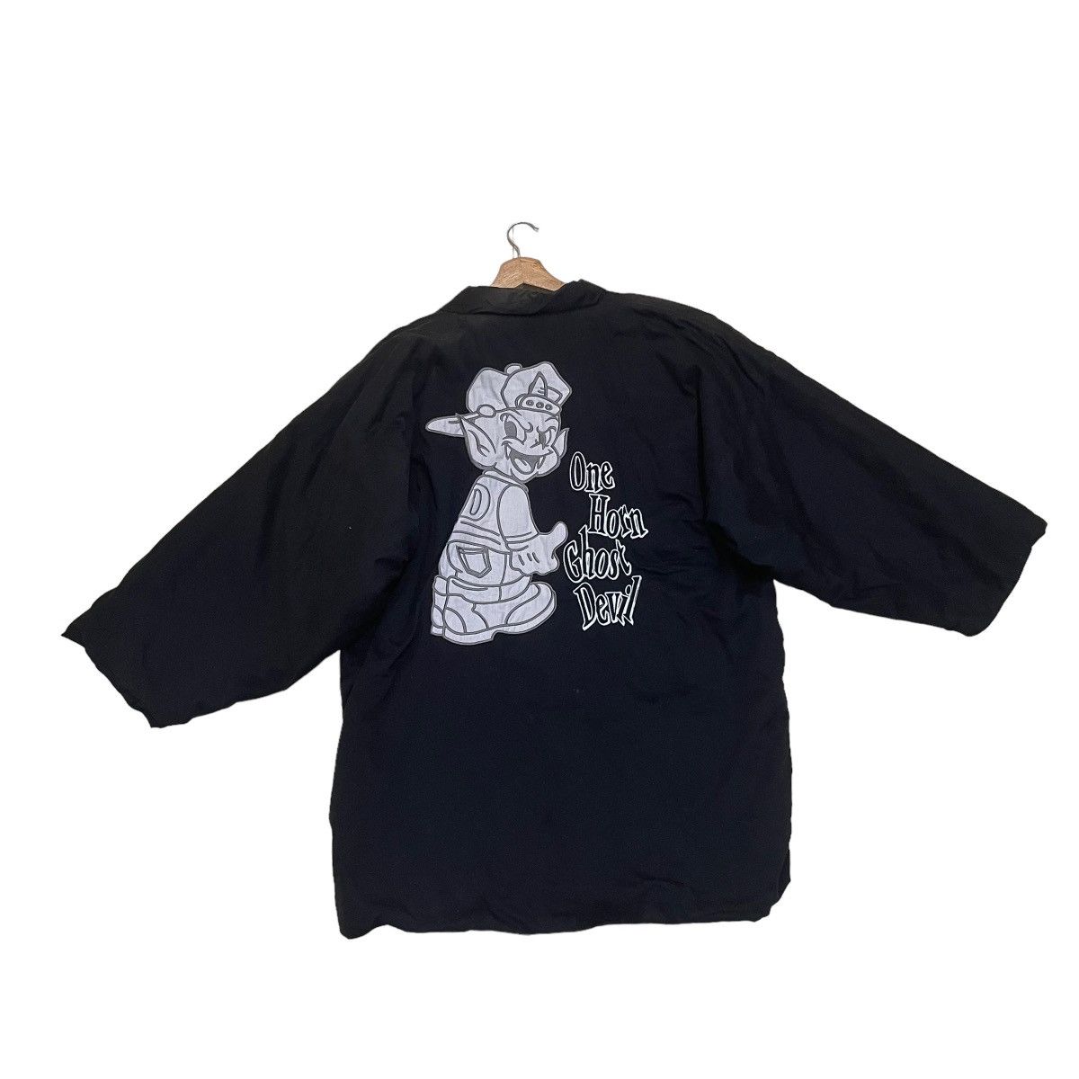 image of Kimono Japan Dragon One Horn Ghost Devil Kimono in Black, Men's (Size Medium)