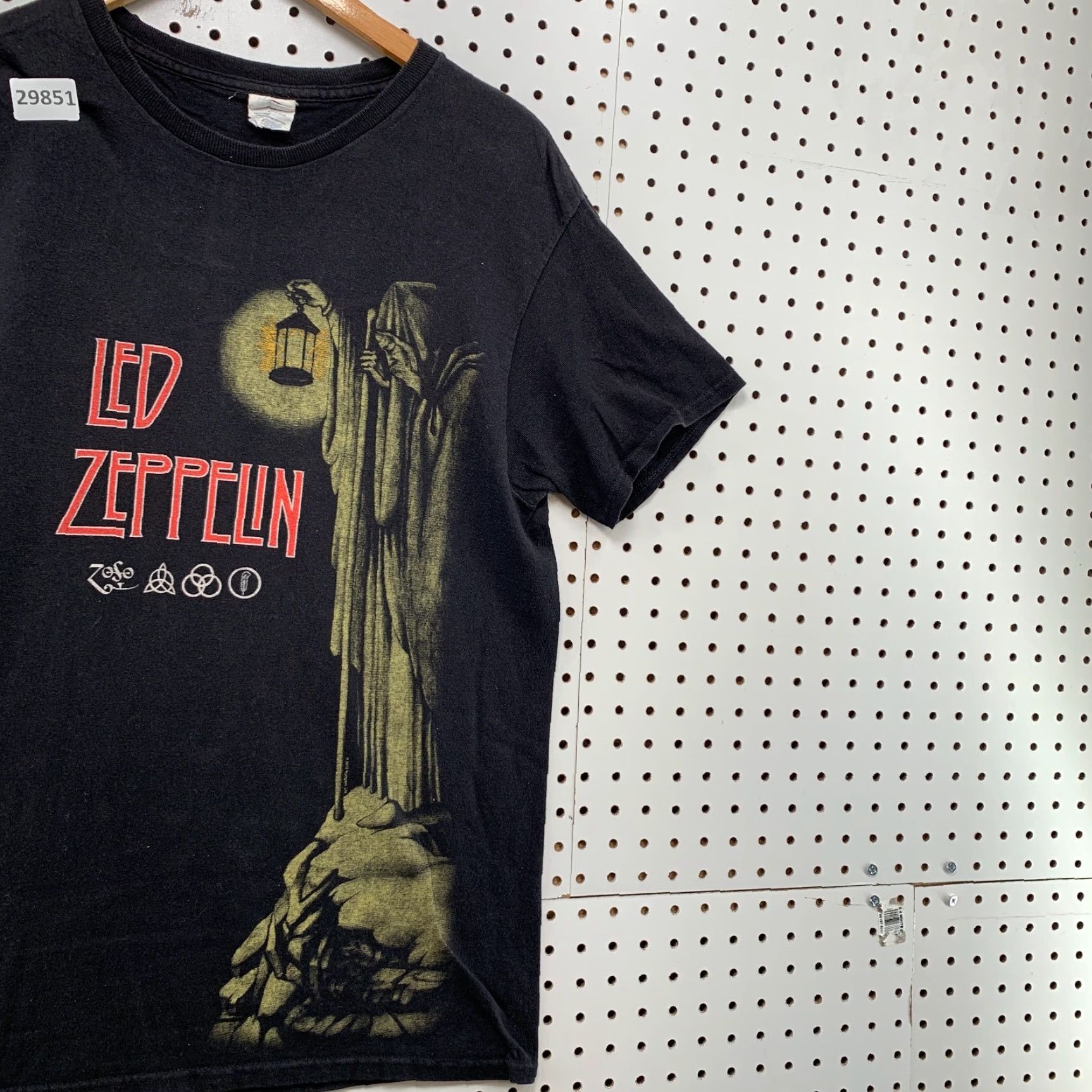 Delta VINTAGE Delta T-Shirt Men's Medium Black 1960s Music Shirt Short Sleeve Crew Neck Vintage Rock Shirt Mens M Black Tee Size US M / EU 48-50 / 2 - 4 Thumbnail