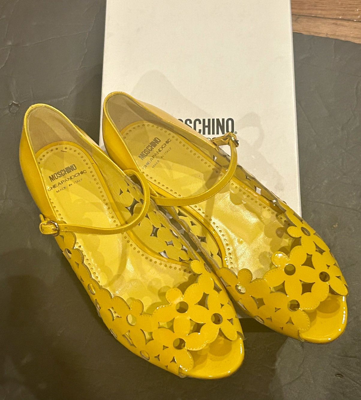 Moschino Moschino cheap & Chic Size US 6.5 / IT 36.5 - 1 Thumbnail