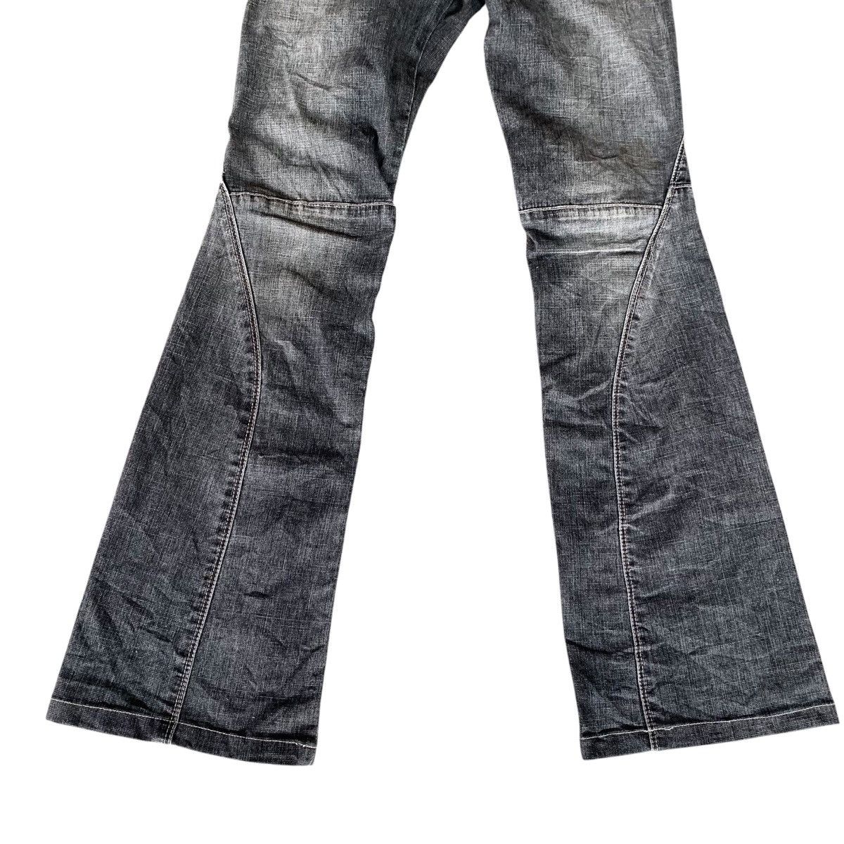 If Six Was Nine × Le Grande Bleu (L.G.B.) × Marithe + Francois Girbaud Marithe francois girbaud flare jeans Size US 26 / EU 42 - 3 Thumbnail