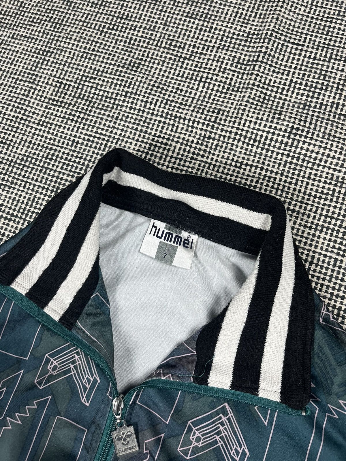 Hummel × Vintage 90s vintage hummel cool pattern zip up sweatshirt blokecore Size US XL / EU 56 / 4 - 5 Thumbnail