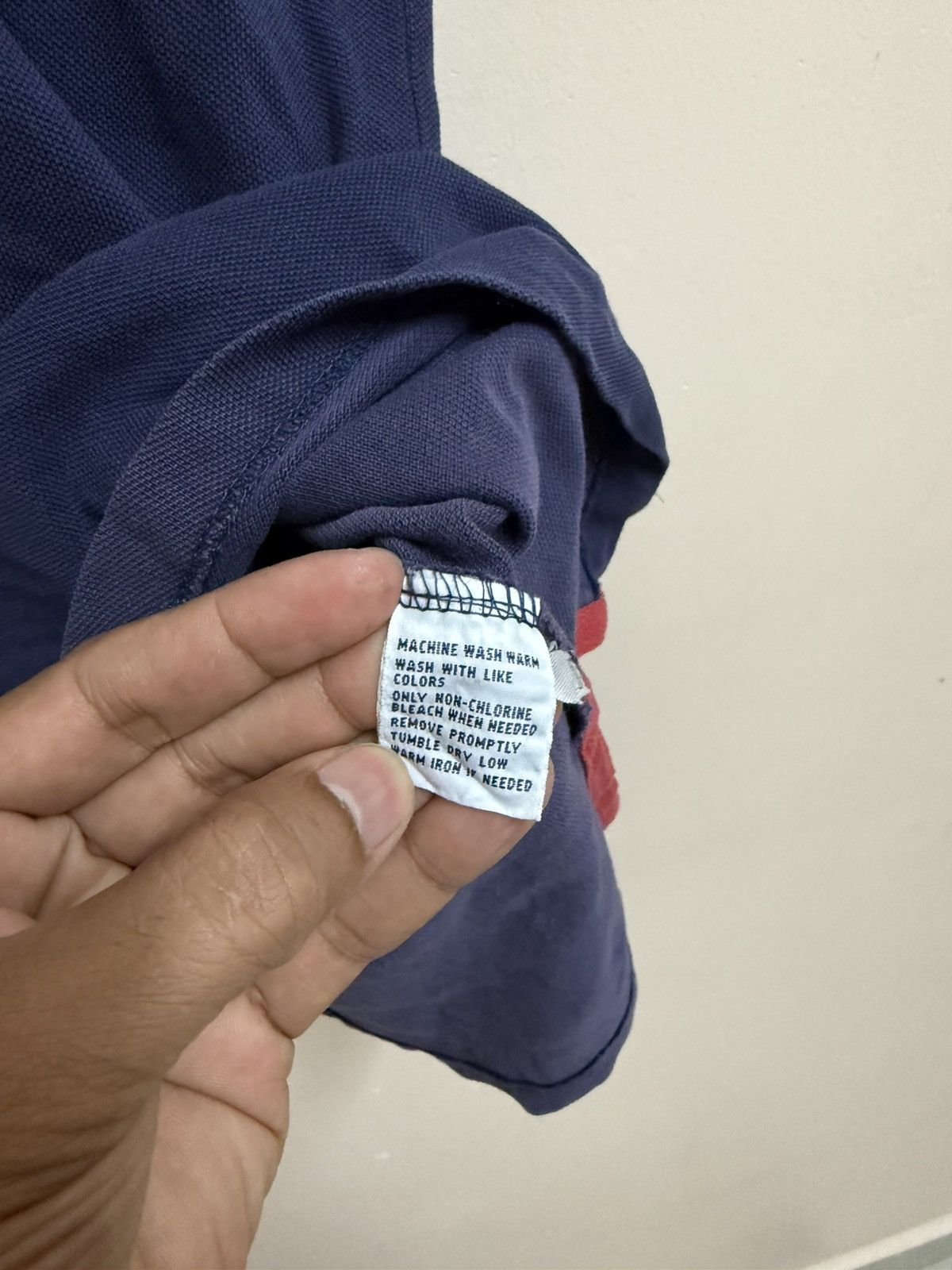 Polo Ralph Lauren Distressed Polo By Ralph Lauren London Size US S / EU 44-46 / 1 - 5 Thumbnail
