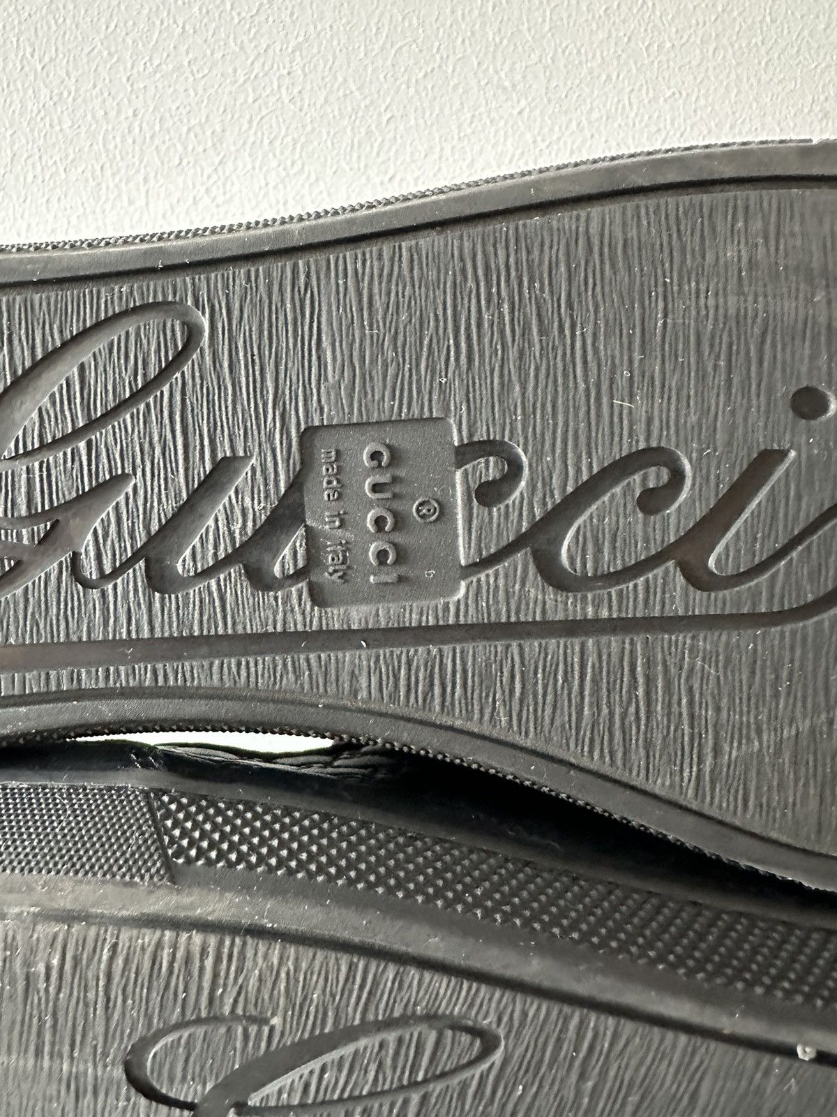 Gucci GUCCI micro guccissima black leather sneakers 391499 Size US 9.5 / IT 39.5 - 10 Thumbnail