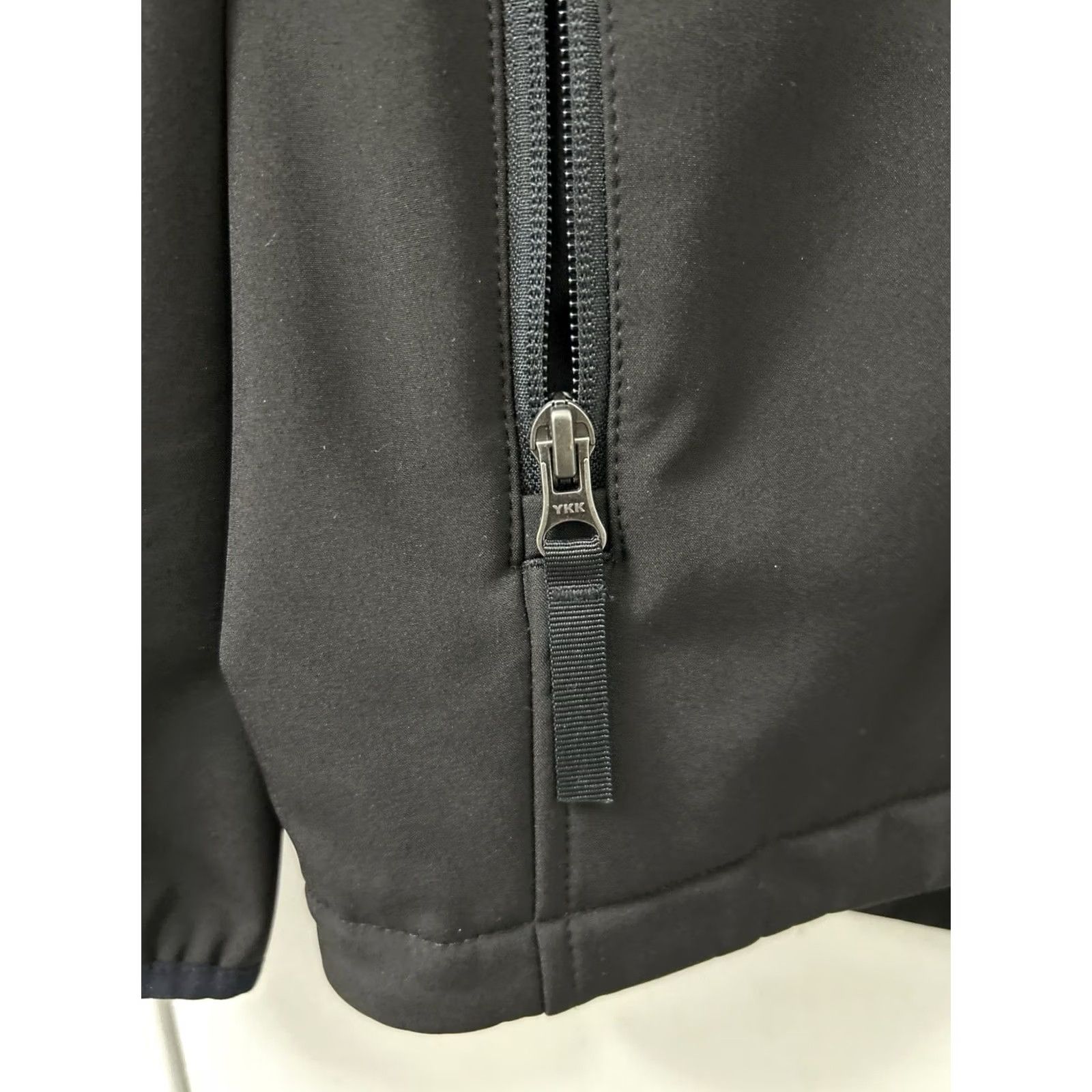 Vintage Cintas Work Jacket Mens Large Black Softshell Lined Fleece Full Zip Wellness Parking Logo Zipper Size US L / EU 52-54 / 3 - 5 Thumbnail