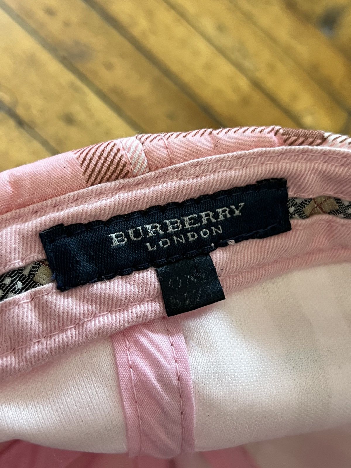 Burberry × Streetwear × Vintage 90s Rare Vintage Burberry