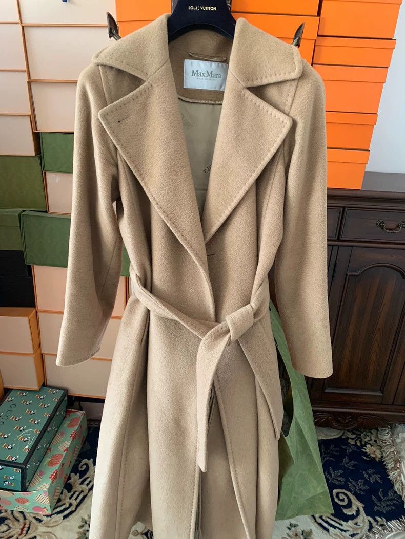 Max Mara Max Mara Coats Size XS / US 0-2 / IT 36-38 - 2 Thumbnail
