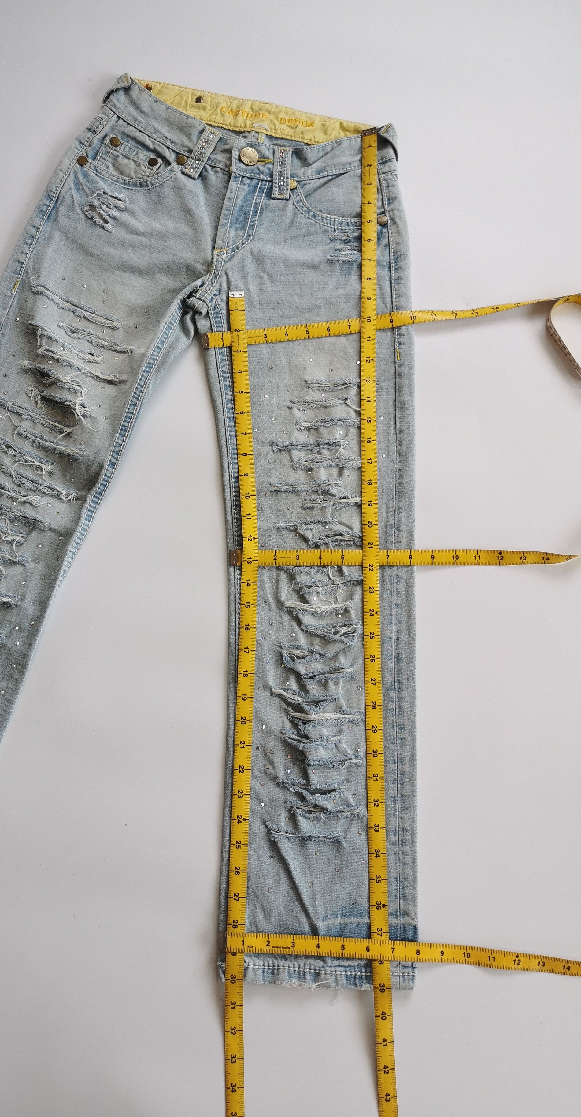Le Grande Bleu (L.G.B.) Capture Denim Rhinestone Studded Distressed Denim Jeans Size US 28 / EU 44 - 11 Thumbnail