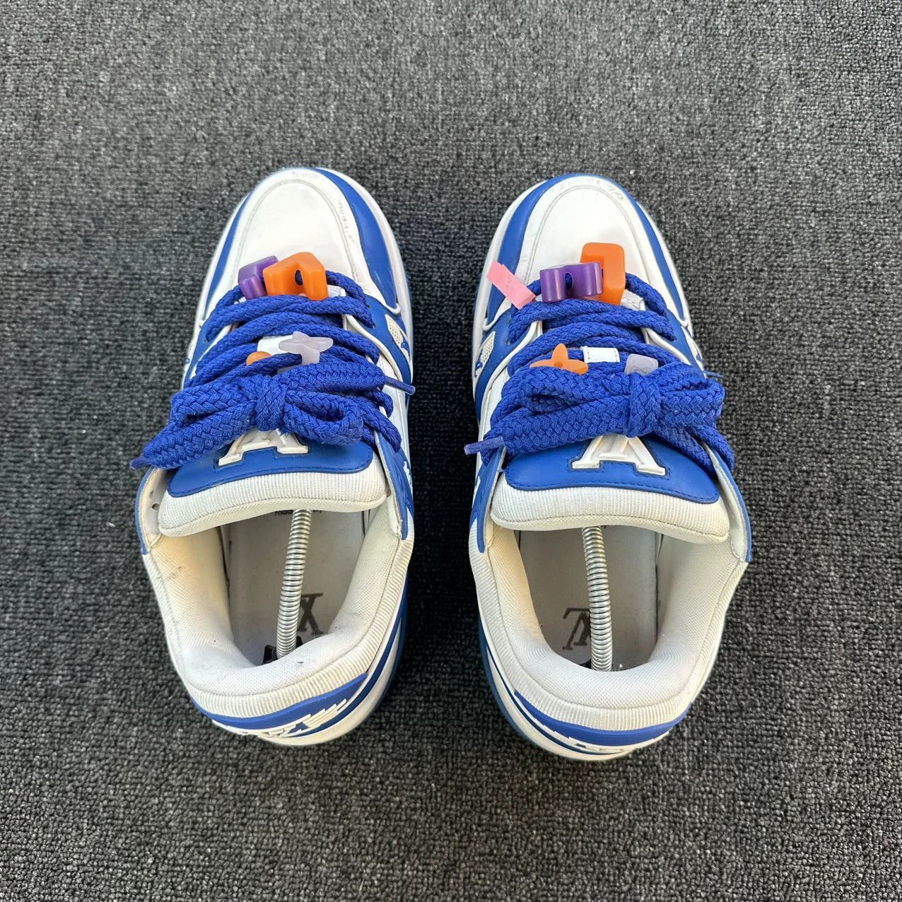 Louis Vuitton LV 95 New White Blue Pang Ding 41.5 Size US 8.5 / EU 41-42 - 4 Thumbnail