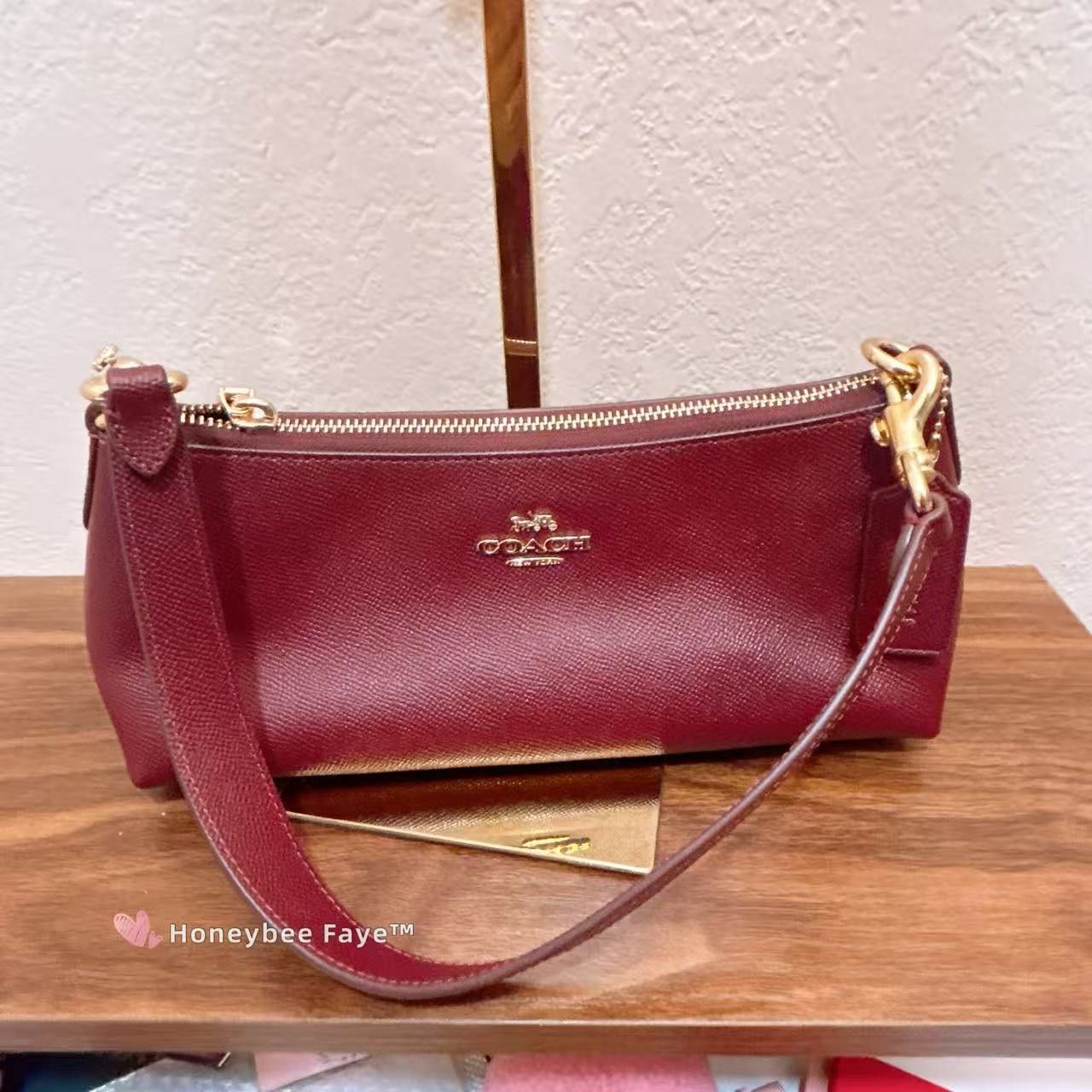 Coach Charlotte Shoulder Bag CCO18 Dark Wine Size ONE SIZE - 2 Thumbnail