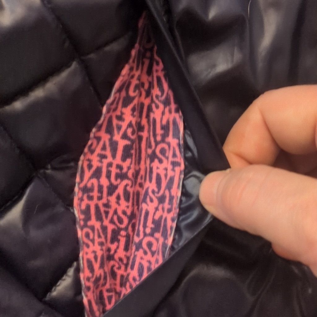 Lilly Pulitzer Lilly Pulitzer blue and pink quilted vest size XL Size XL / US 12-14 / IT 48-50 - 6 Thumbnail