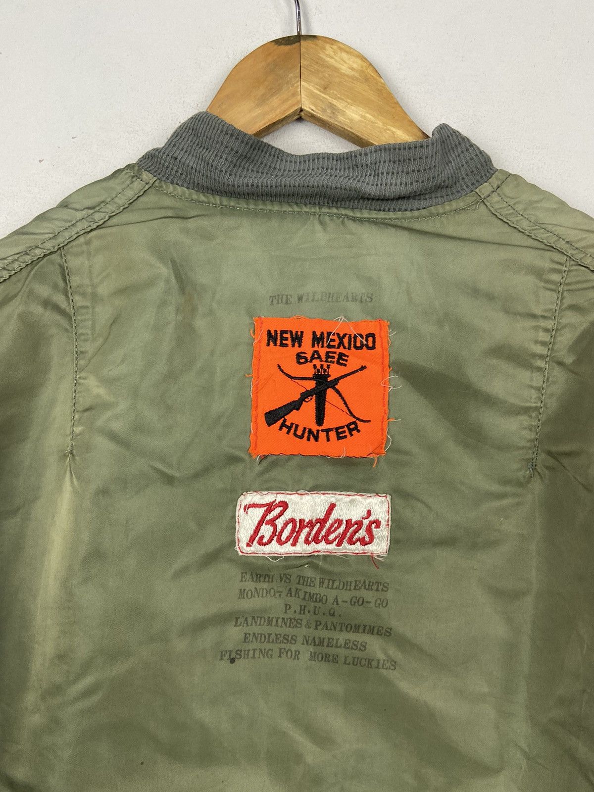 Alpha Industries MA 1 Crazy Design The Wildhearts Worn Distressed Jacket Size US L / EU 52-54 / 3 - 21 Thumbnail