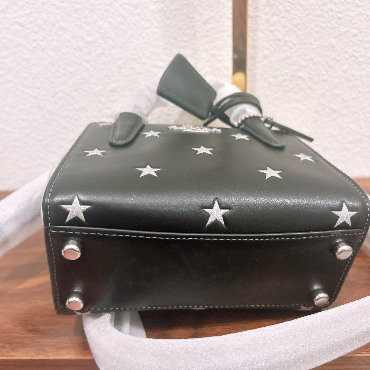 Coach Andrea Mini Carryall Bag With Star Print CW306 Size ONE SIZE - 4 Thumbnail