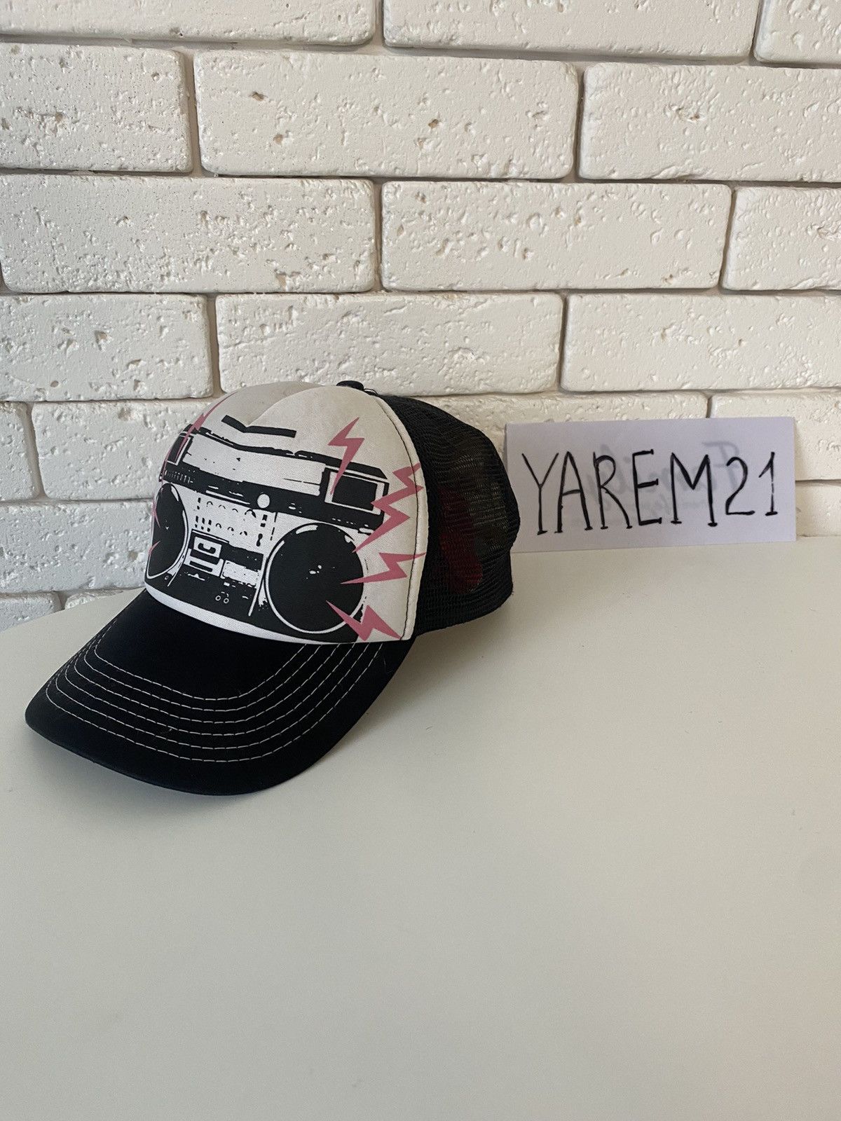 Vintage Hollywood Mirror Trucker cap hat Size ONE SIZE - 1 Thumbnail