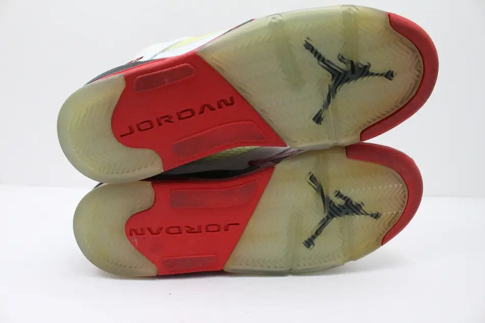 Jordan Brand Nike Air Jordan 5 Retro Fire Red Size US 5 / EU 37 - 7 Thumbnail