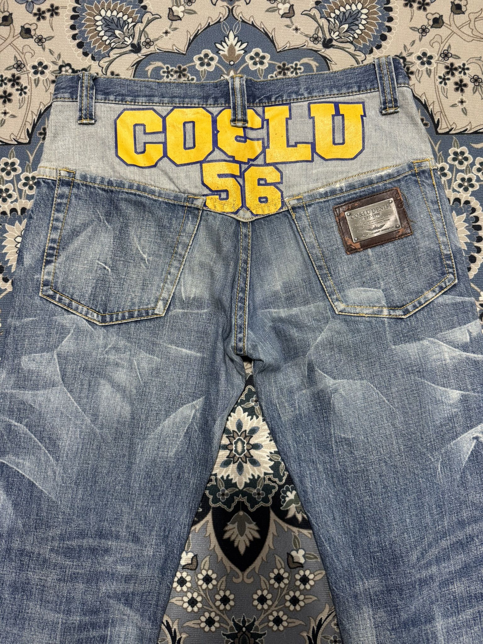 20471120 × Beauty Beast × General Research Japanese Brand Co & Lu 56 Evisu Diacock Distressed Jeans Size US 30 / EU 46 - 2 Thumbnail