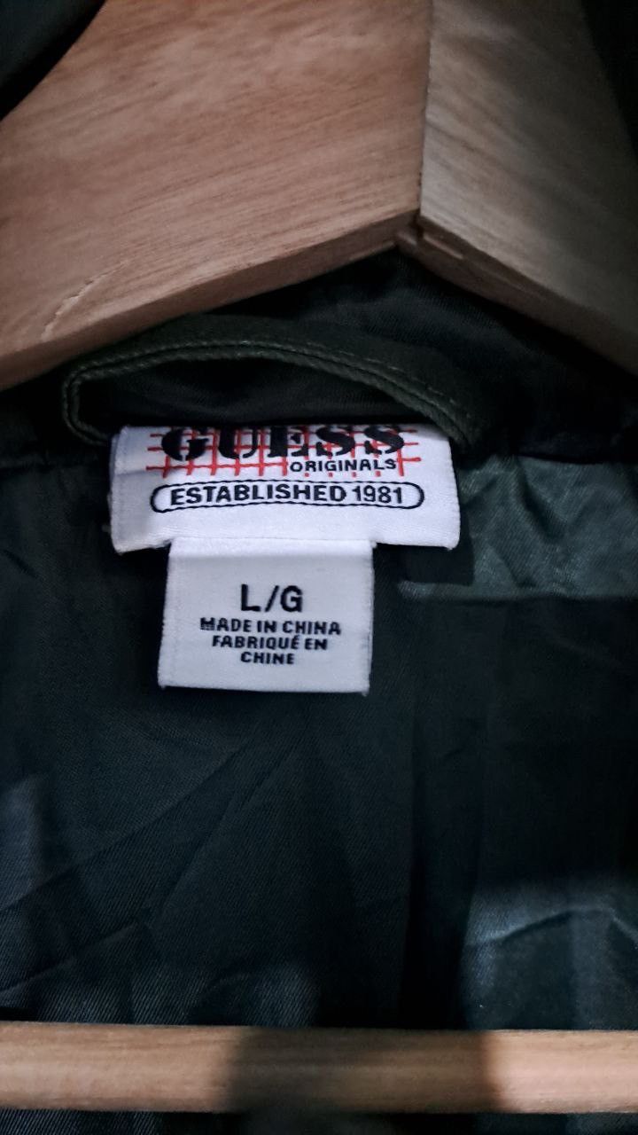 Guess ORIGINAL Guess Puffer Camo Jacket Size US L / EU 52-54 / 3 - 4 Thumbnail
