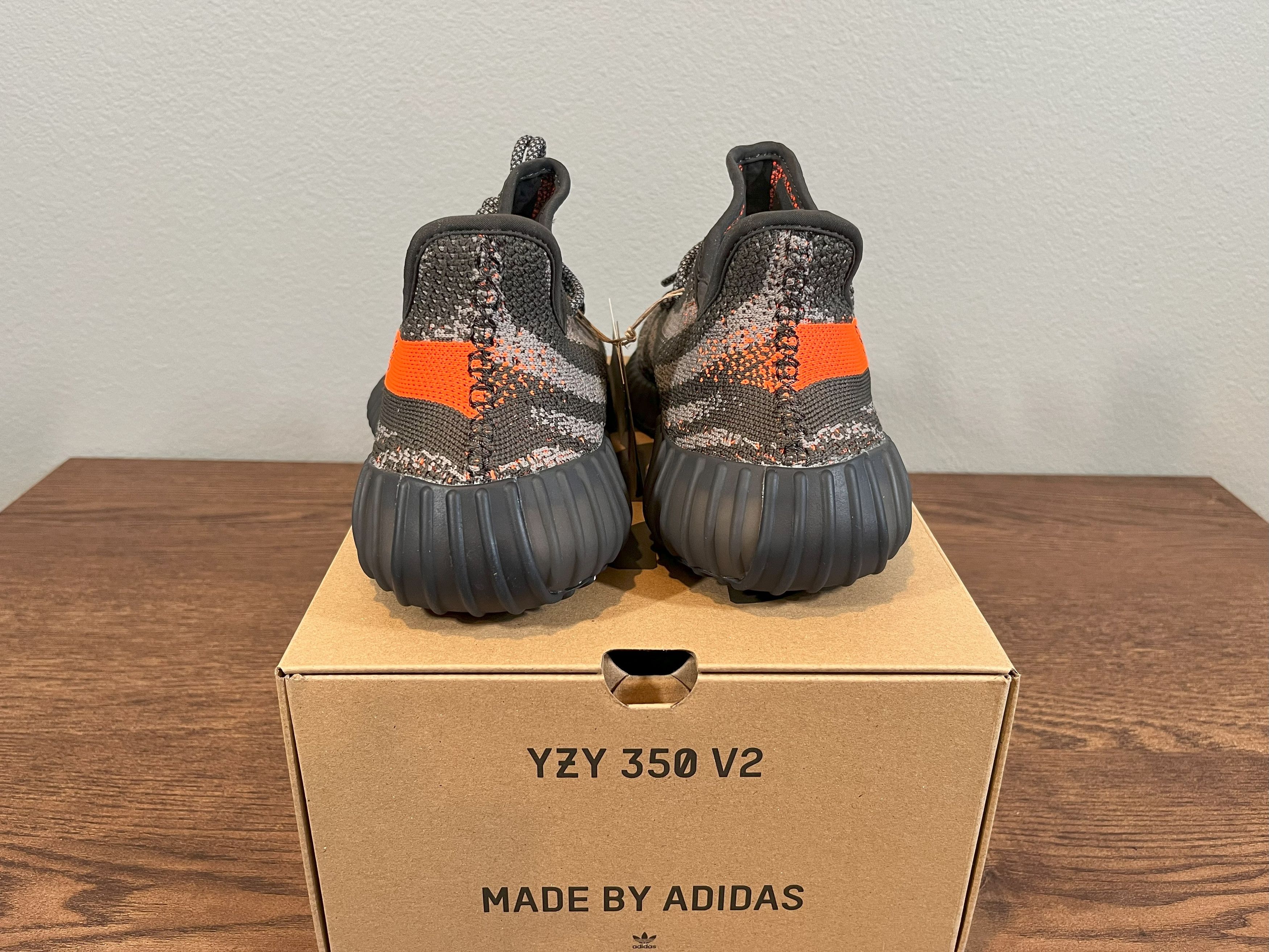 Adidas Yeezy Boost 350 V2 Carbon Beluga