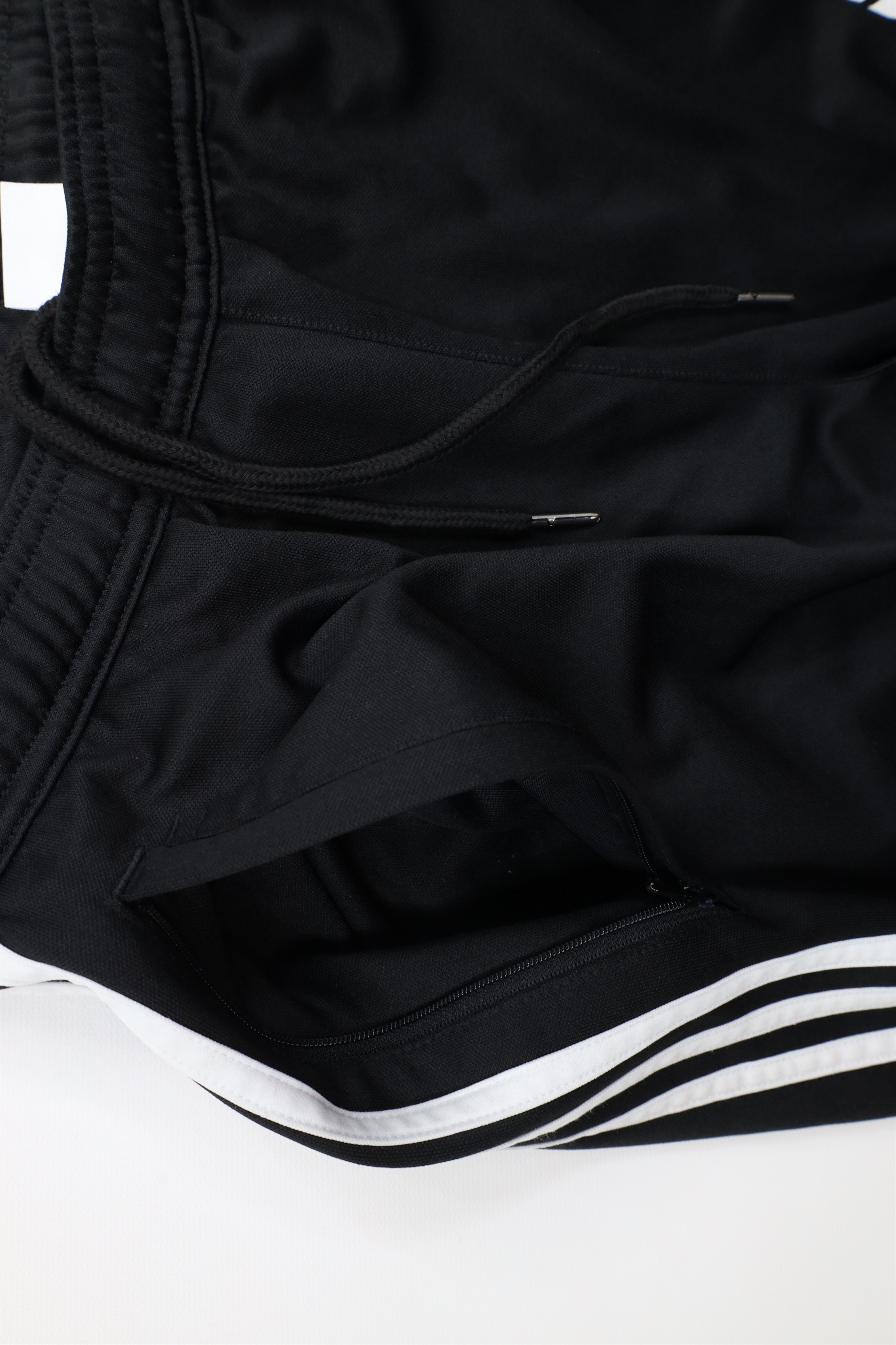Adidas × Vintage Vintage Adidas Out Striped Tapered Leg Soccer Warm Up Pants Size US 34 / EU 50 - 7 Thumbnail