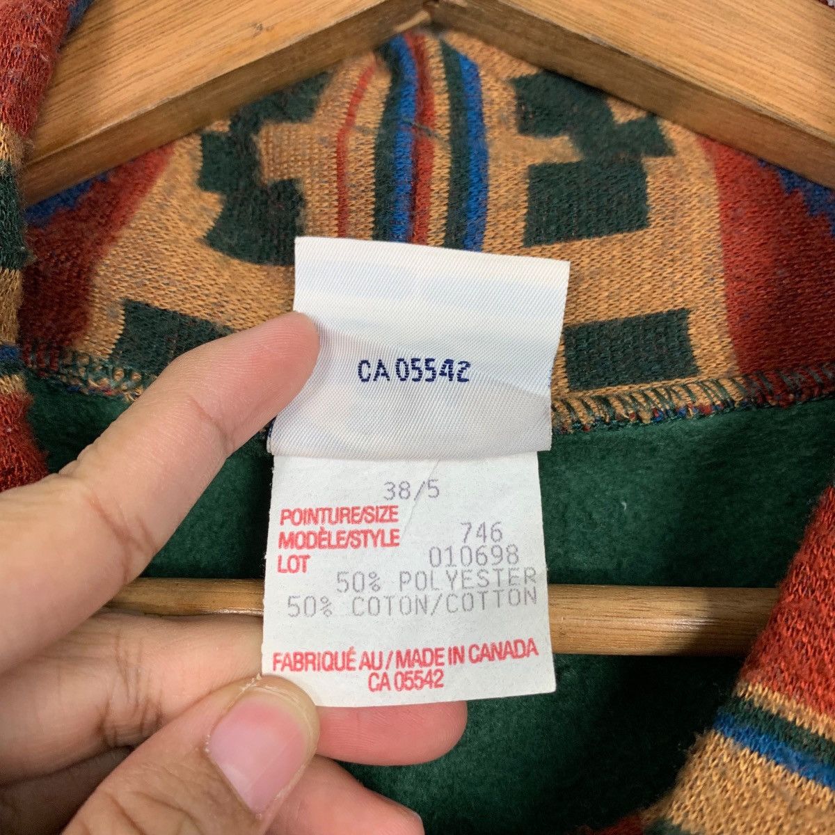 ATTRACTIONS ATTRACTION Vancouver Canada Pullover Sweatshirt #2228-C98 Size US L / EU 52-54 / 3 - 11 Thumbnail
