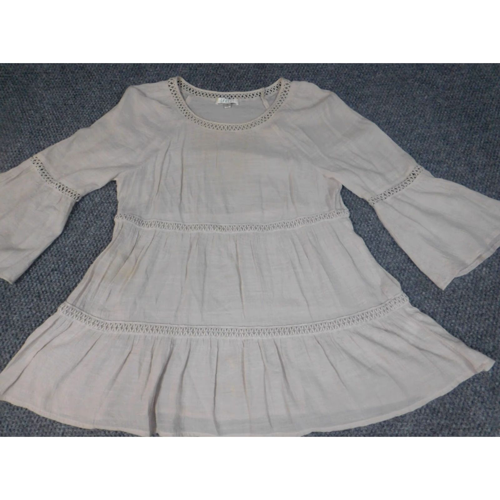 Vintage Spense Blouse Shirt Womens S Beige 3/4 Sleeve Round Neck Pullover Ruffle Bell Stretch Casual Size S / US 4 / IT 40 - 3 Thumbnail