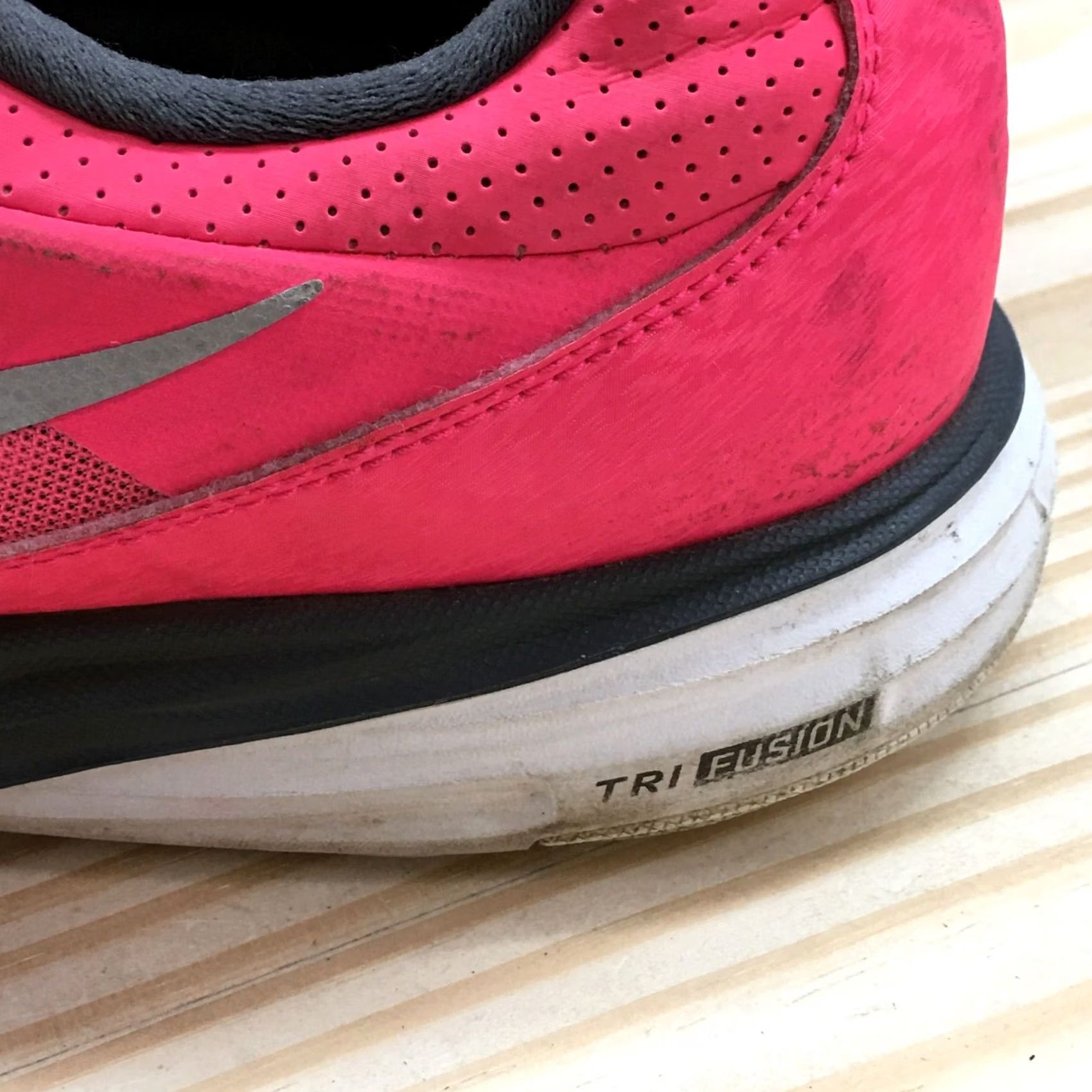 Nike Nike Sneaker Women 9.5 Pink Tri Fusion Athletic Running Laced Up Casual Size US 10 / IT 40 - 5 Thumbnail