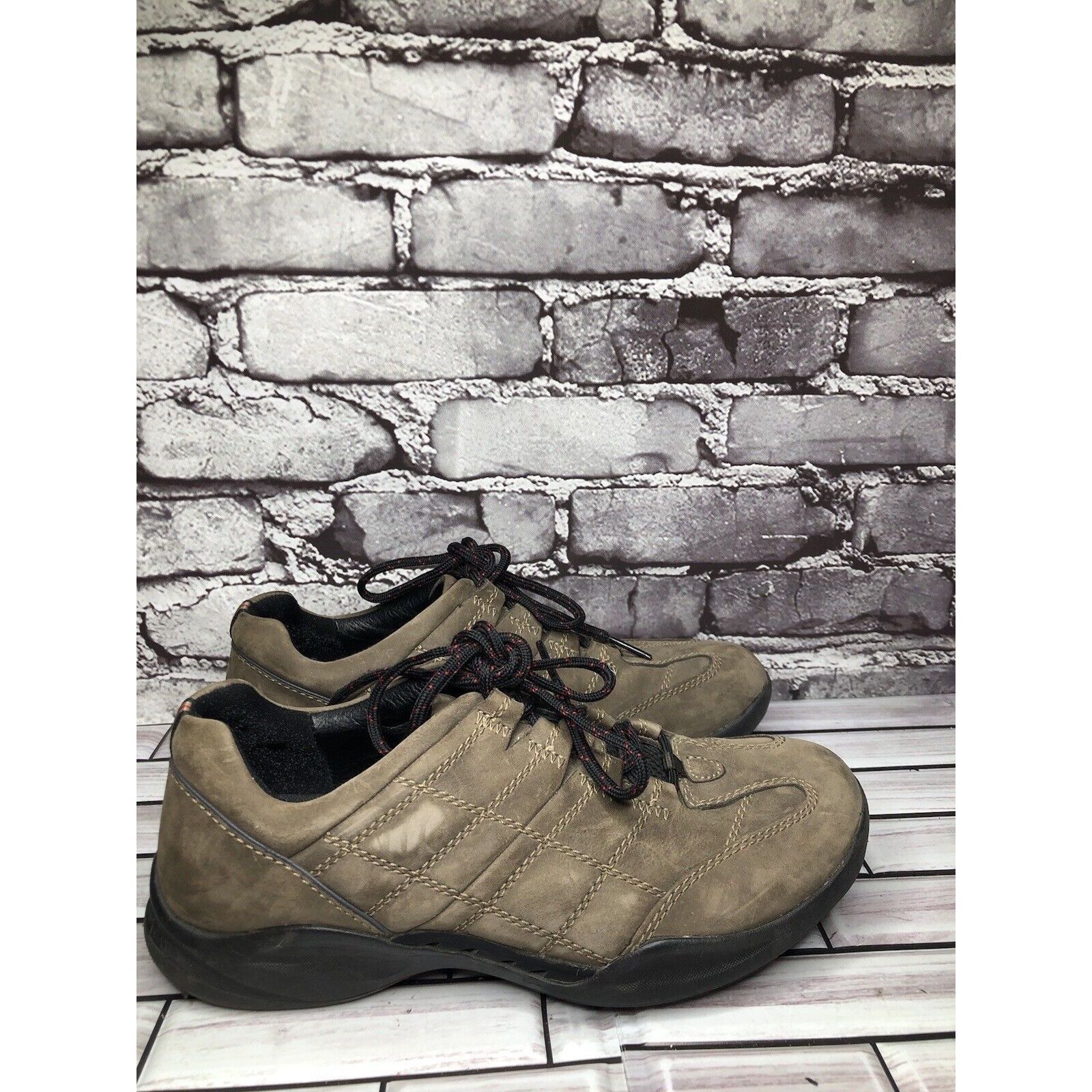 Clarks Clarks Wave Brown Suede Leather Casual Comfort Walking Shoes Size US 7.5 / EU 40-41 - 12 Thumbnail