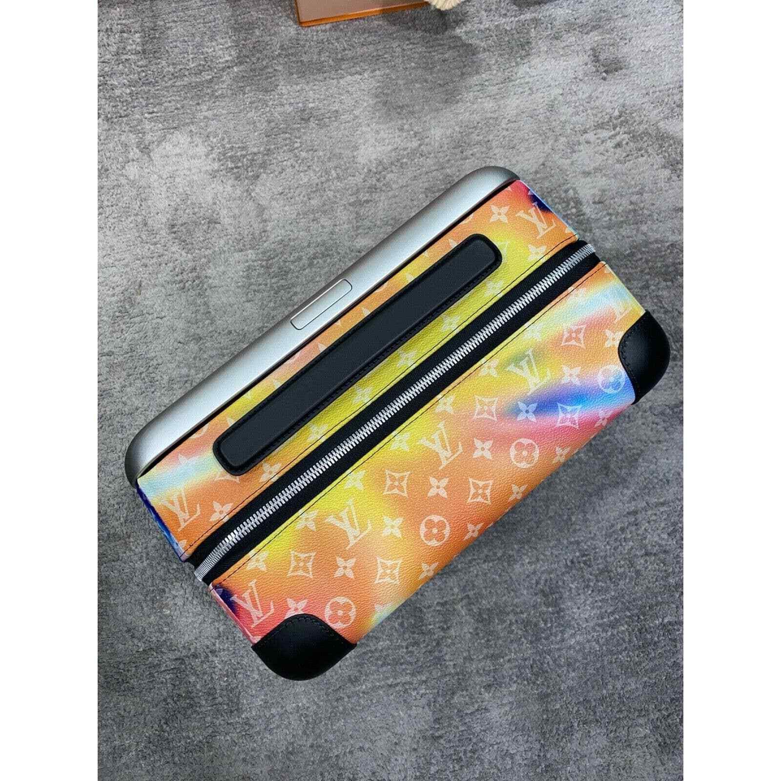 Louis Vuitton Louis Vuitton Horizon Cabin Rolling Luggage Travel Bag Size ONE SIZE - 10 Thumbnail