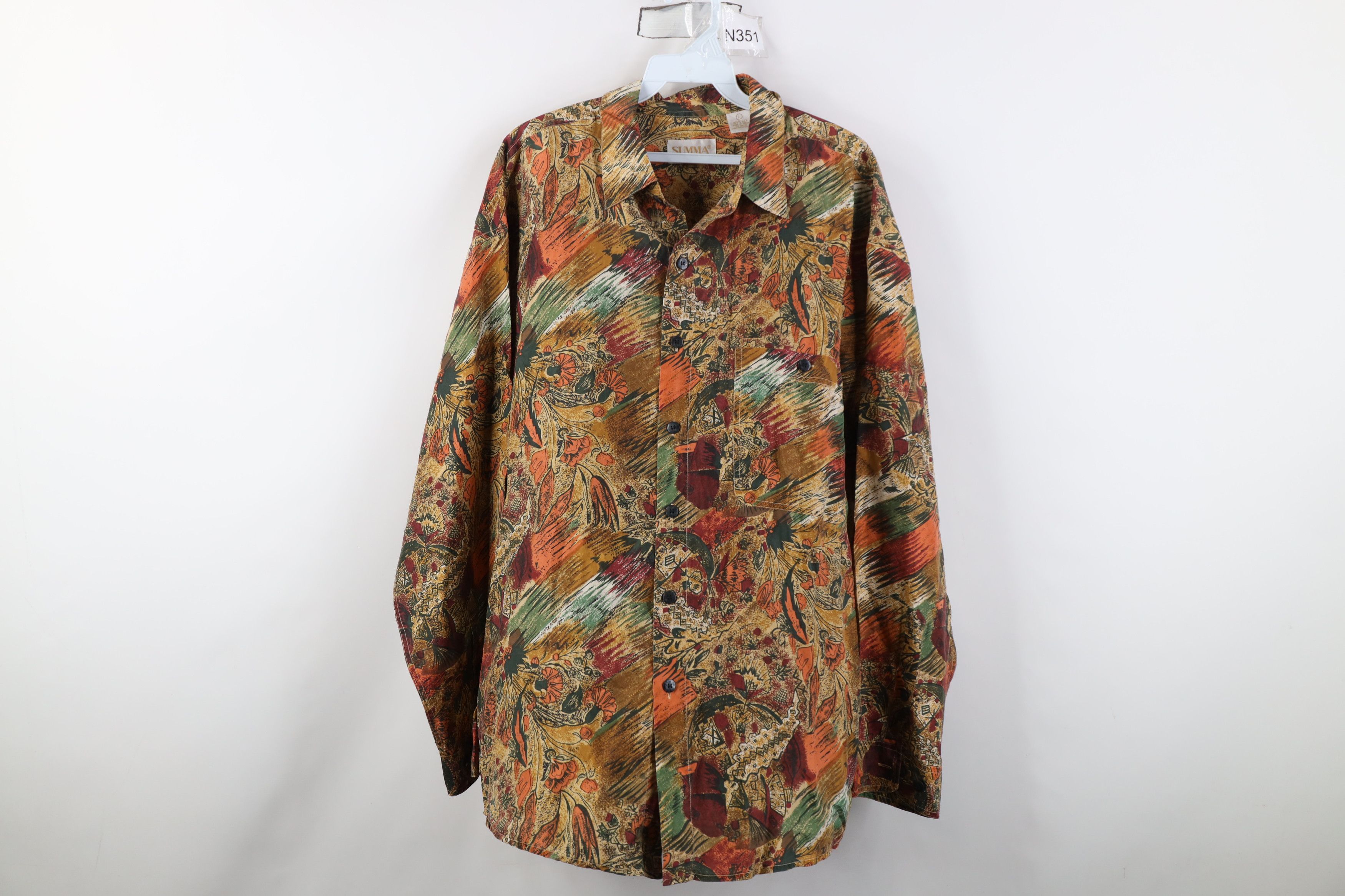 Vintage Vintage 90s Streetwear Silk Baggy Collared Button Shirt Size US L / EU 52-54 / 3 - 1 Thumbnail
