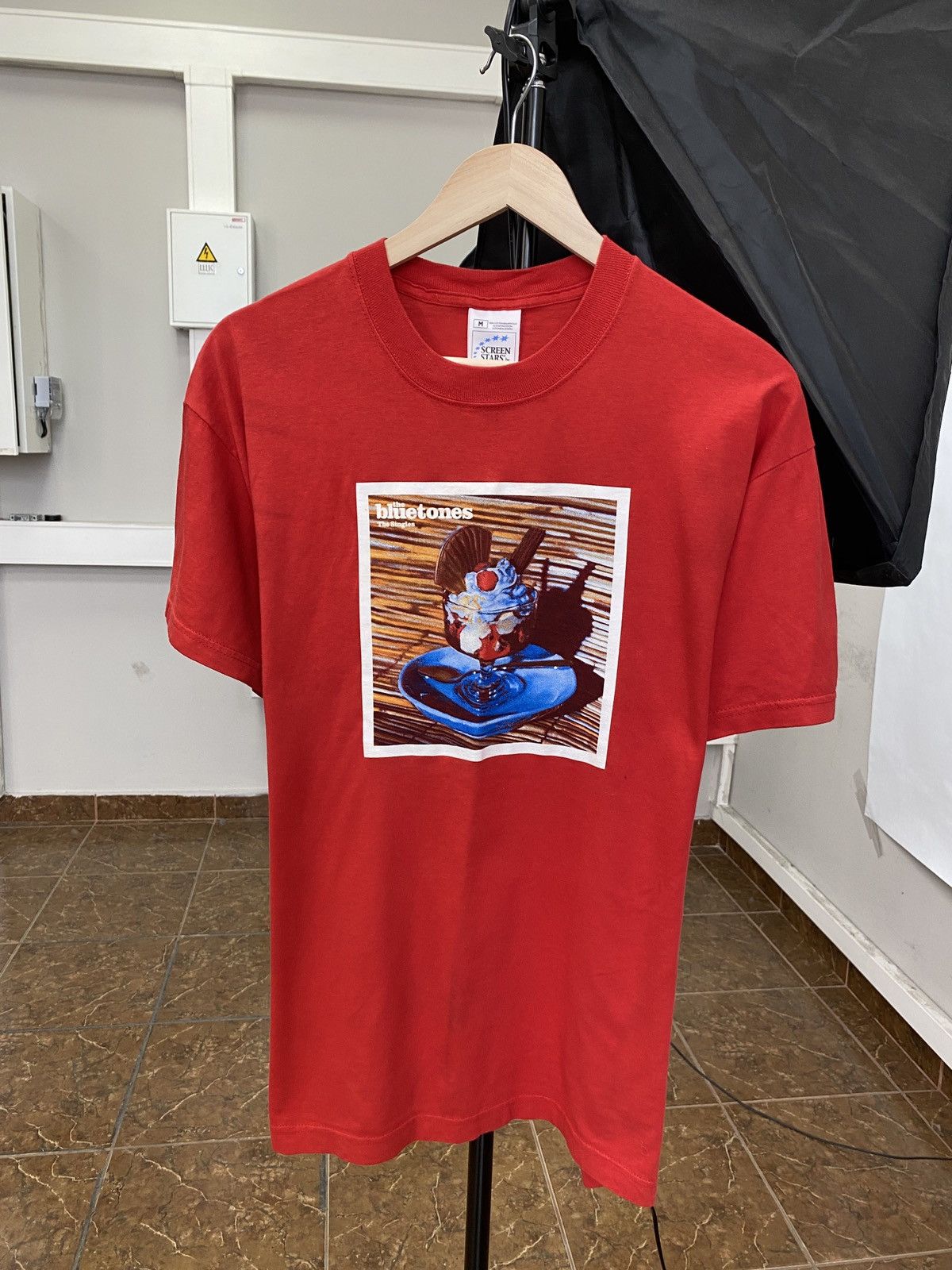 Band Tees Vintage 90s The Bluetones t-shirt Size US M / EU 48-50 / 2 - 1 Thumbnail