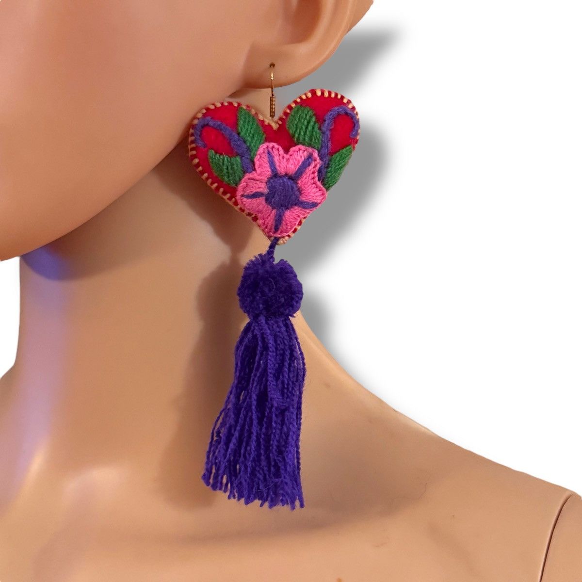 Other Colorful embroidered heart tassel earrings Size ONE SIZE - 2 Thumbnail