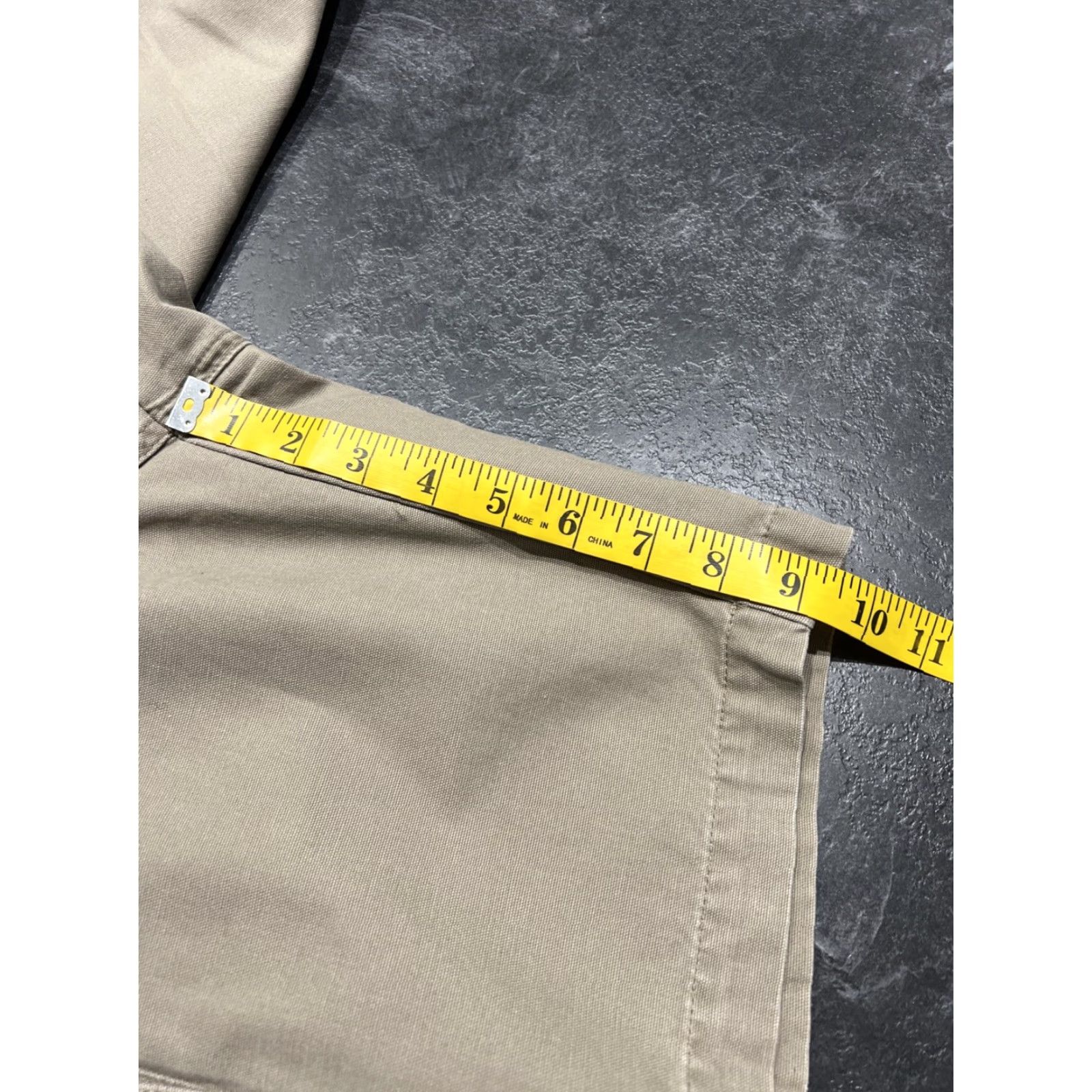 Vintage COLUMBIA Vintage Cargo Hiking Shorts 2XL Beige Mens Size US 39 - 7 Thumbnail