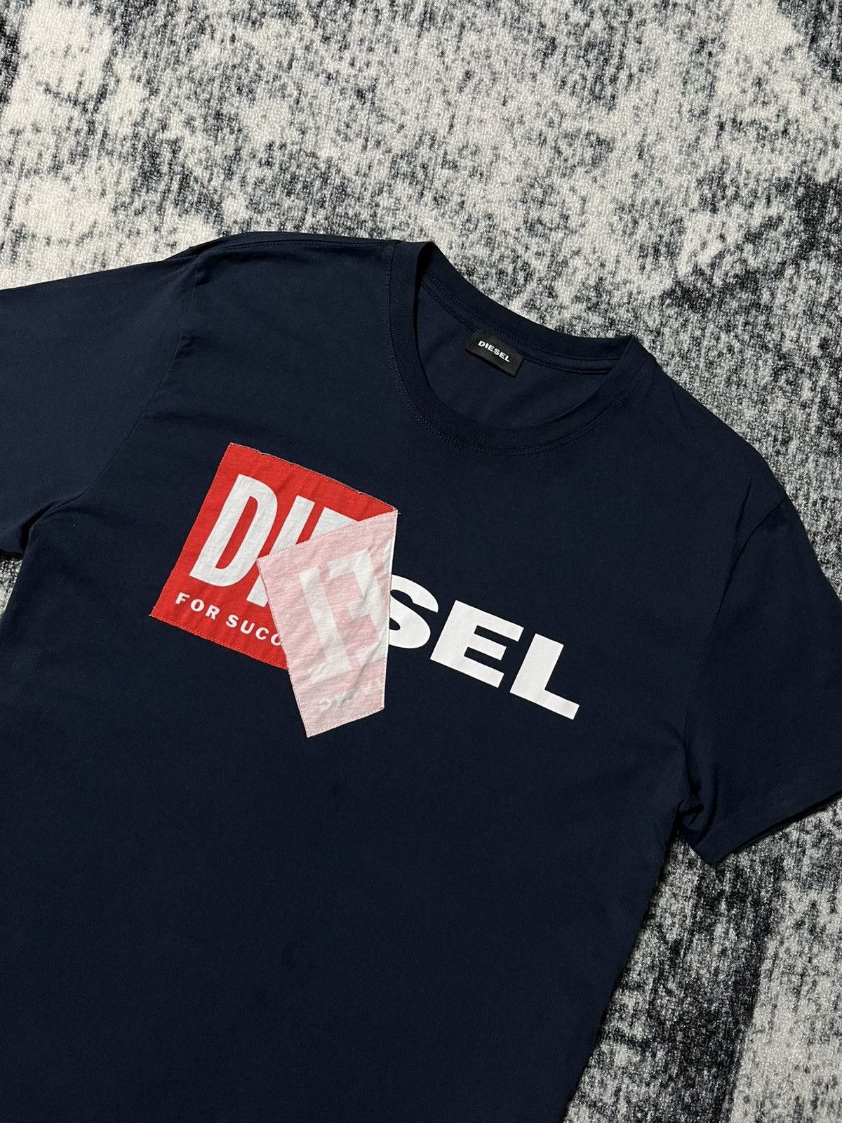 Diesel × Vintage Vintage Diesel T-Shirt Big Logo Y2K Style Size US L / EU 52-54 / 3 - 2 Thumbnail