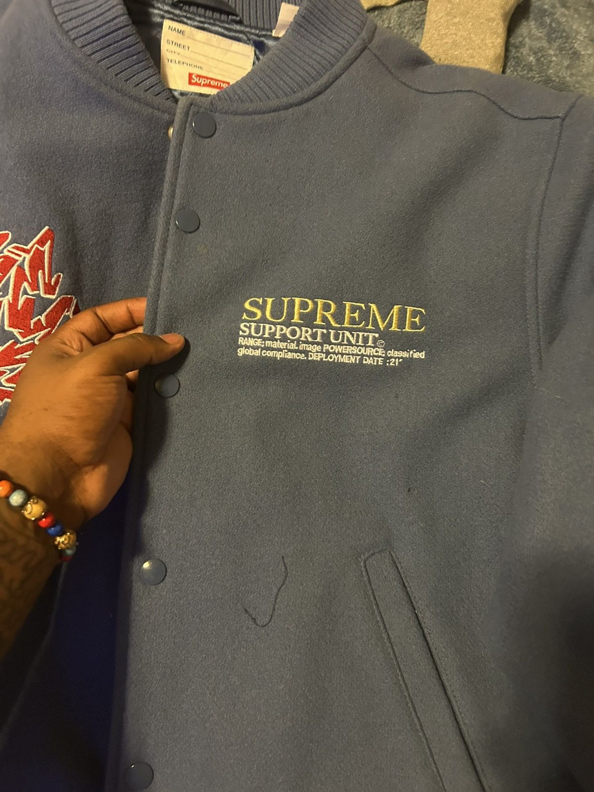 Supreme Supreme Size US M / EU 48-50 / 2 - 1 Thumbnail