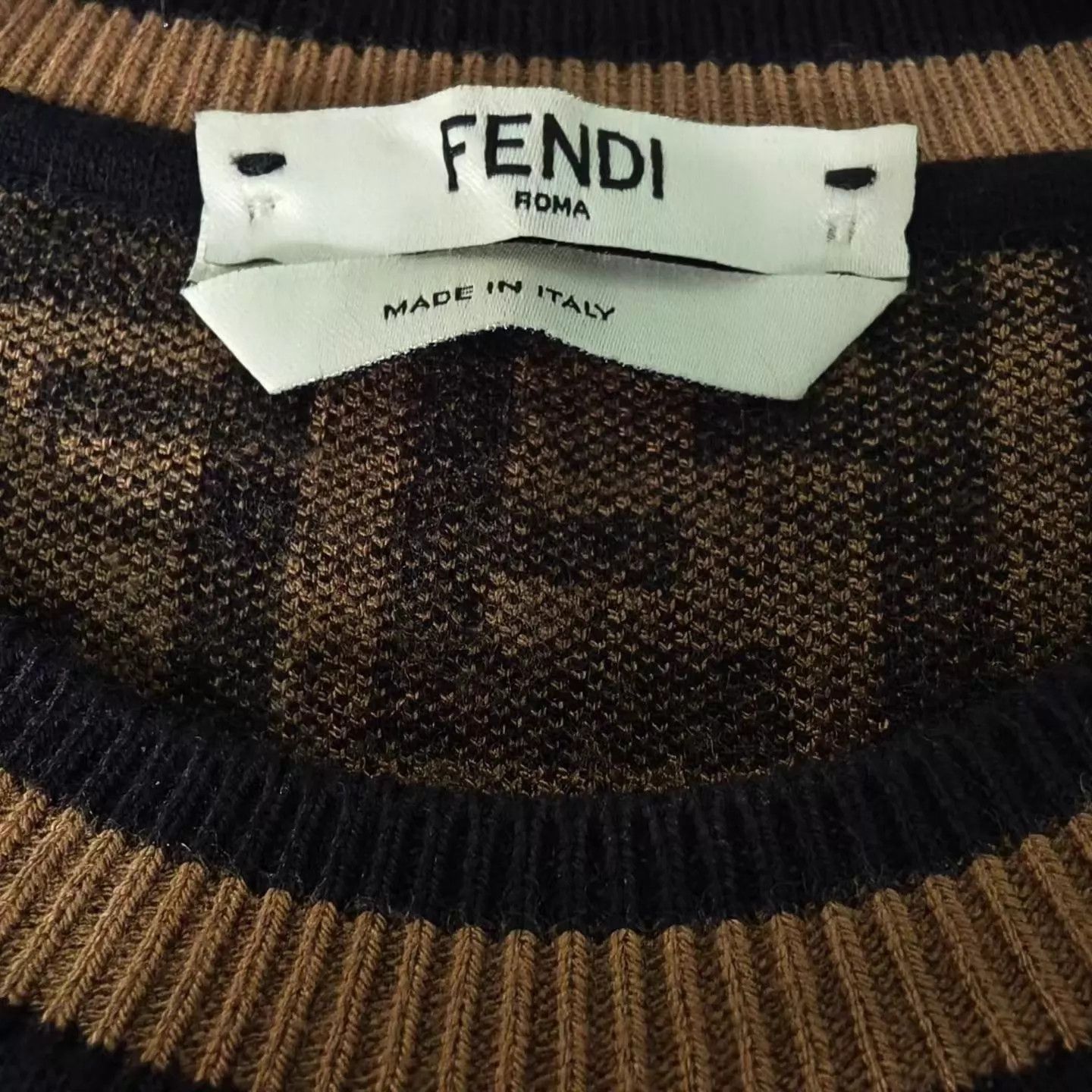 Fendi Fendi Brown FF Monogram Knit Short Sleeve Size 38 Size XS / US 0-2 / IT 36-38 - 4 Thumbnail